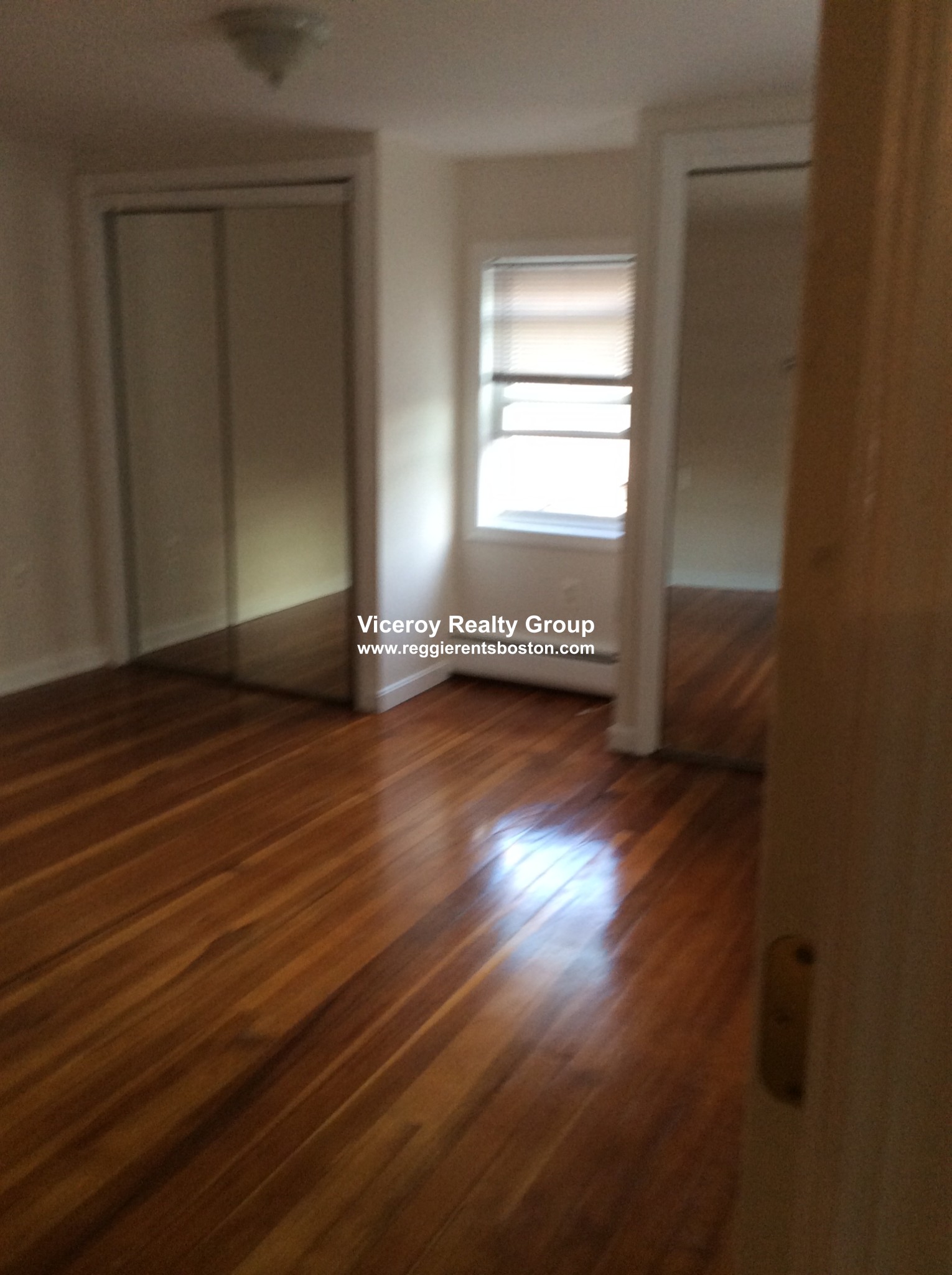 100 Sherman St, Neighborhood Nine