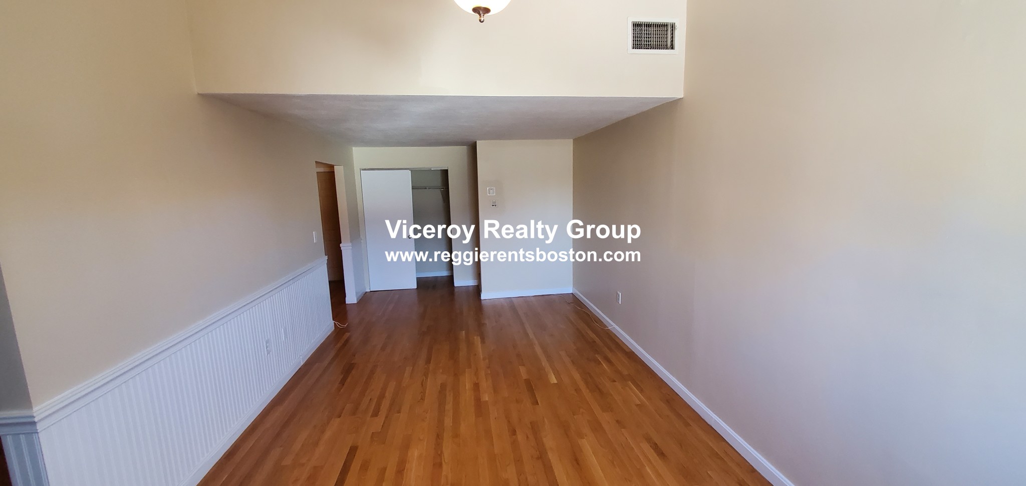 385 Dorchester St, South Boston