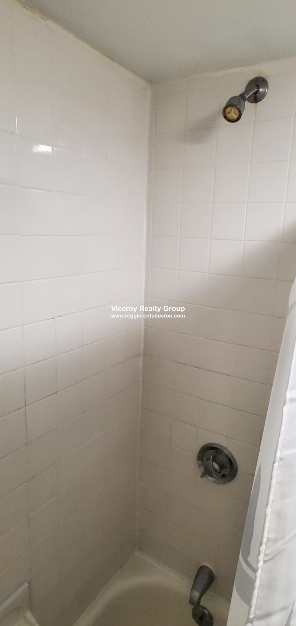 400 West 2nd St, South Boston