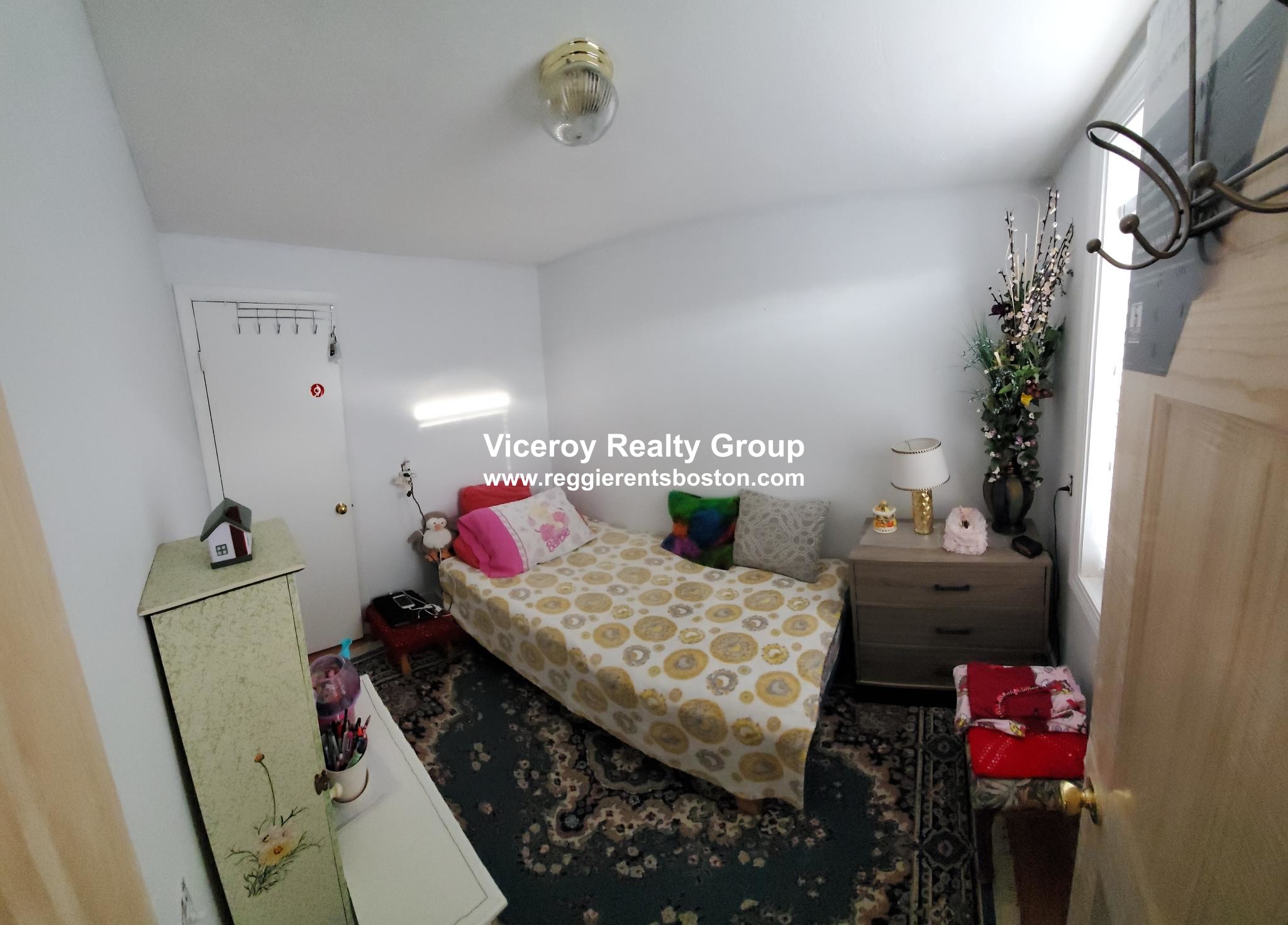 400 West 2nd St, South Boston