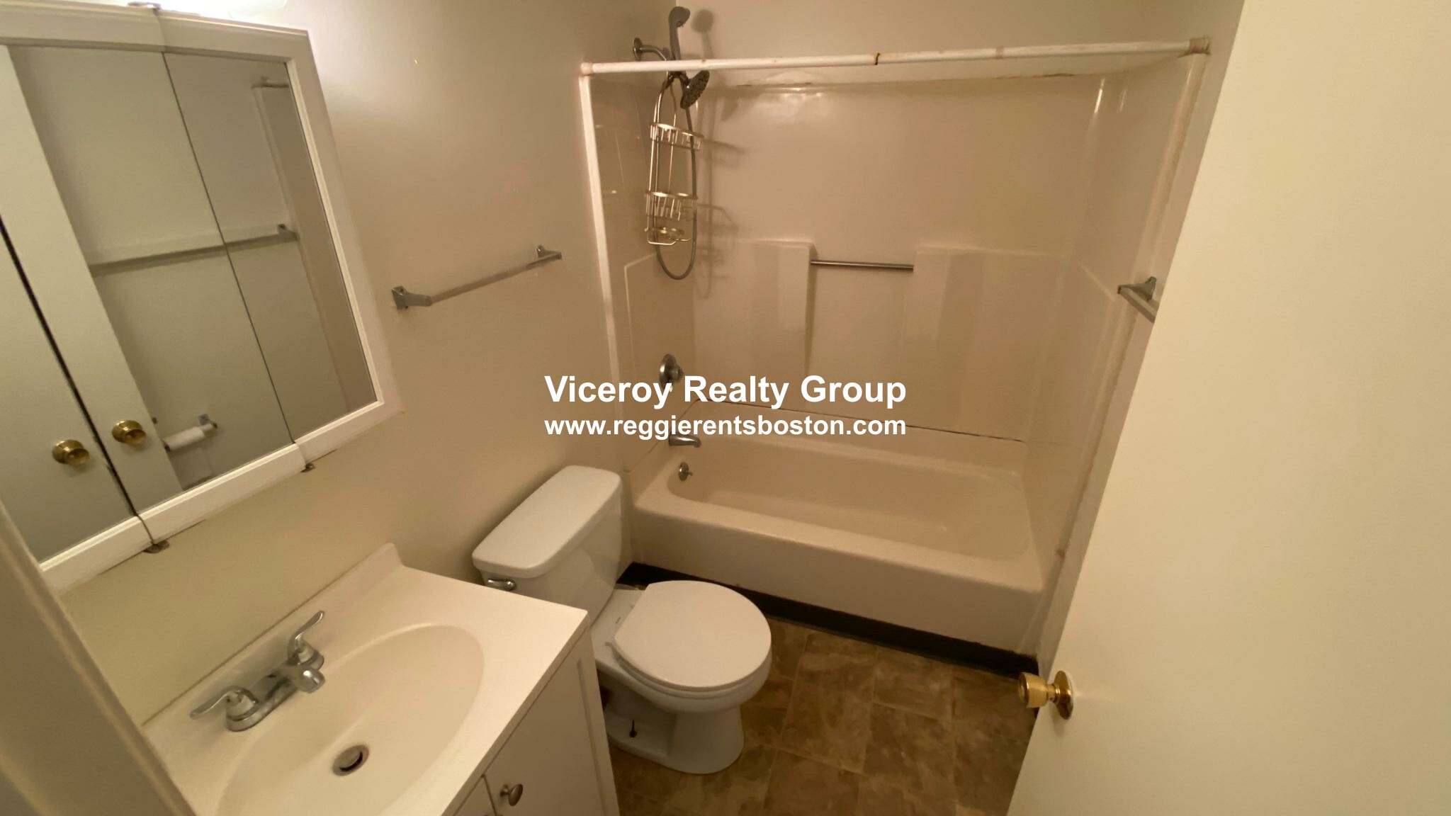 385 Dorchester St, South Boston