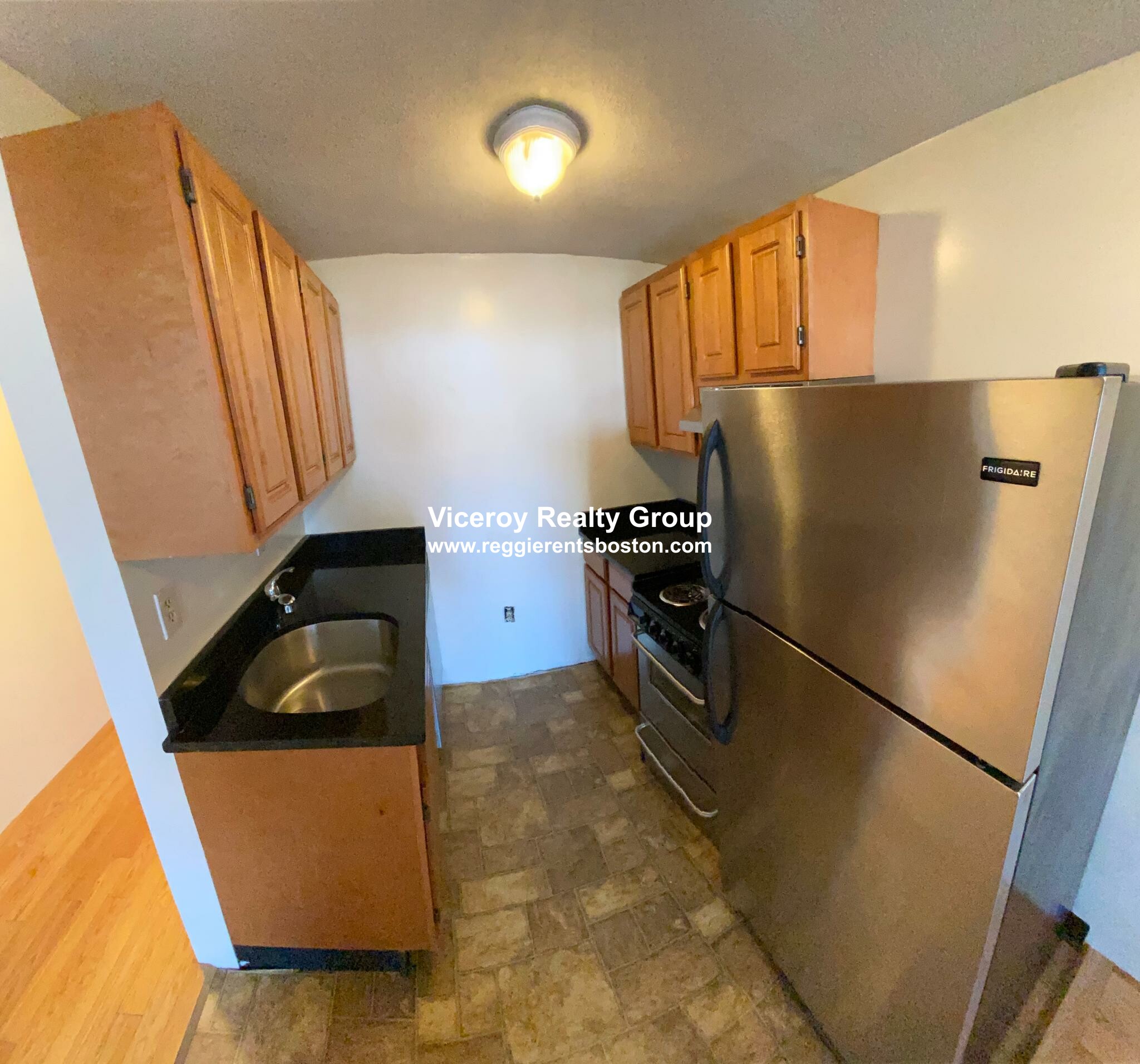 385 Dorchester St, South Boston