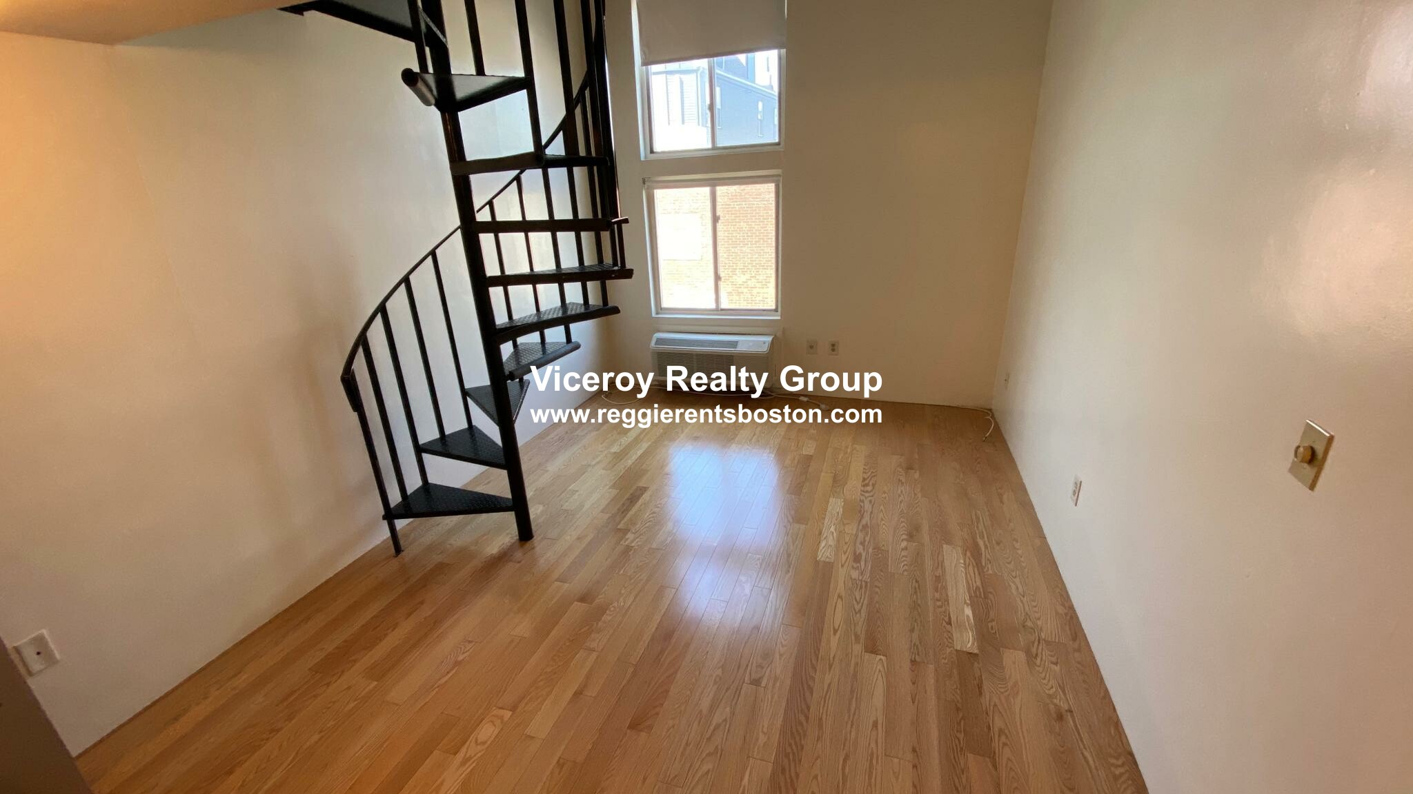 385 Dorchester St, South Boston