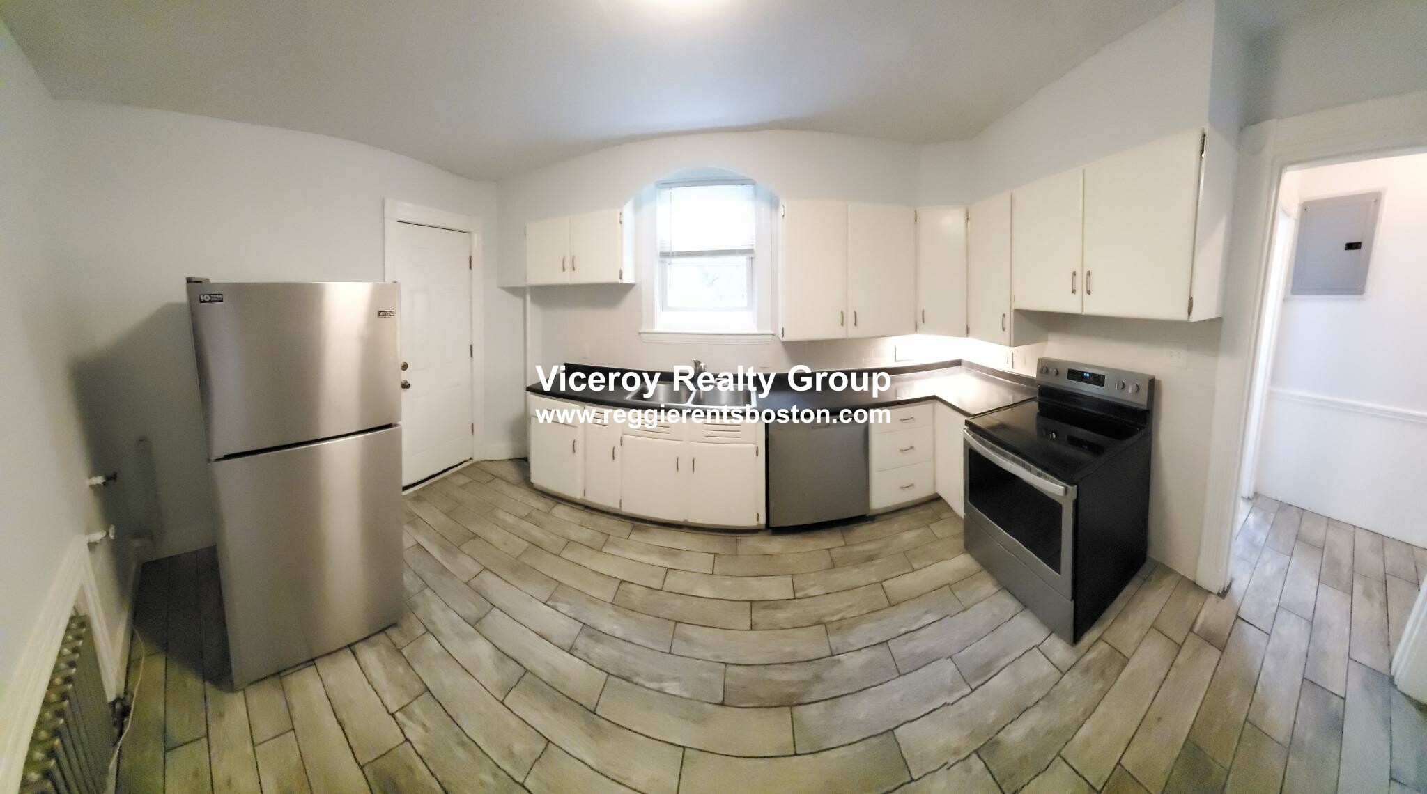 82 Rockland St, Roxbury