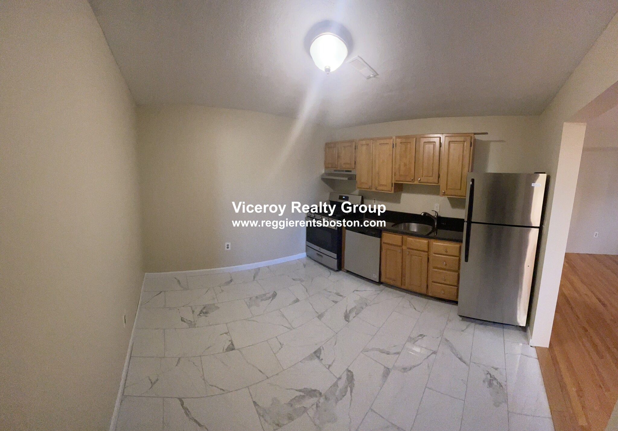 385 Dorchester St, South Boston