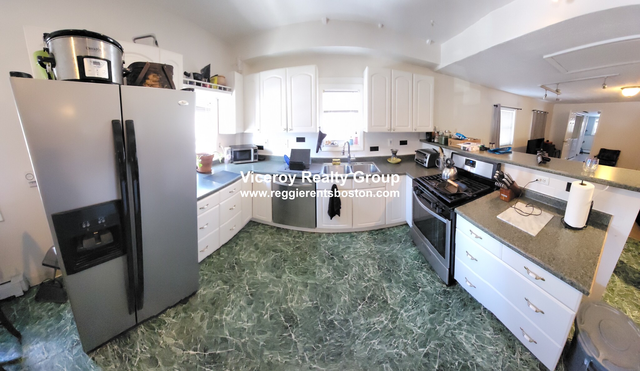 100 Sherman St, Neighborhood Nine