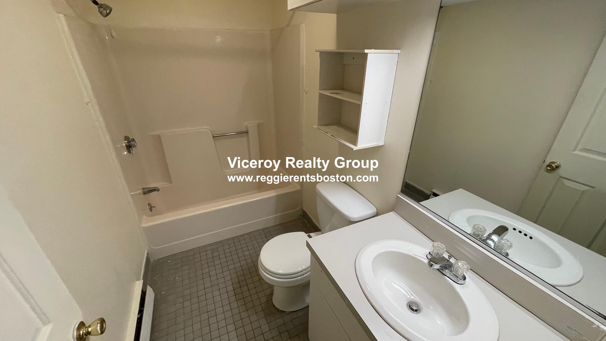 228 West 9th St, South Boston