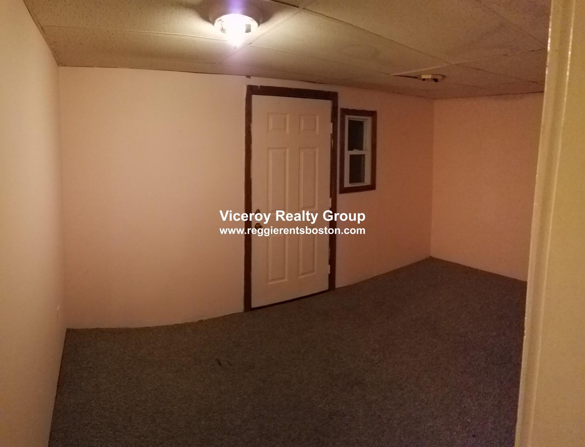 228 West 9th St, South Boston