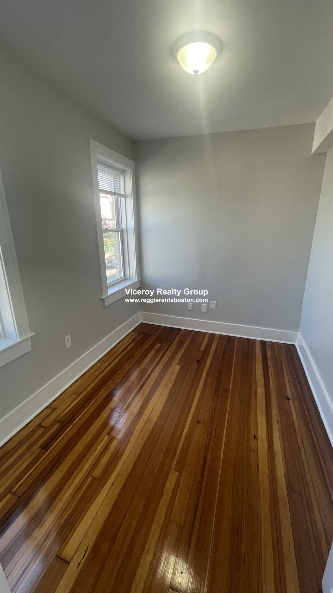 385 Dorchester St, South Boston