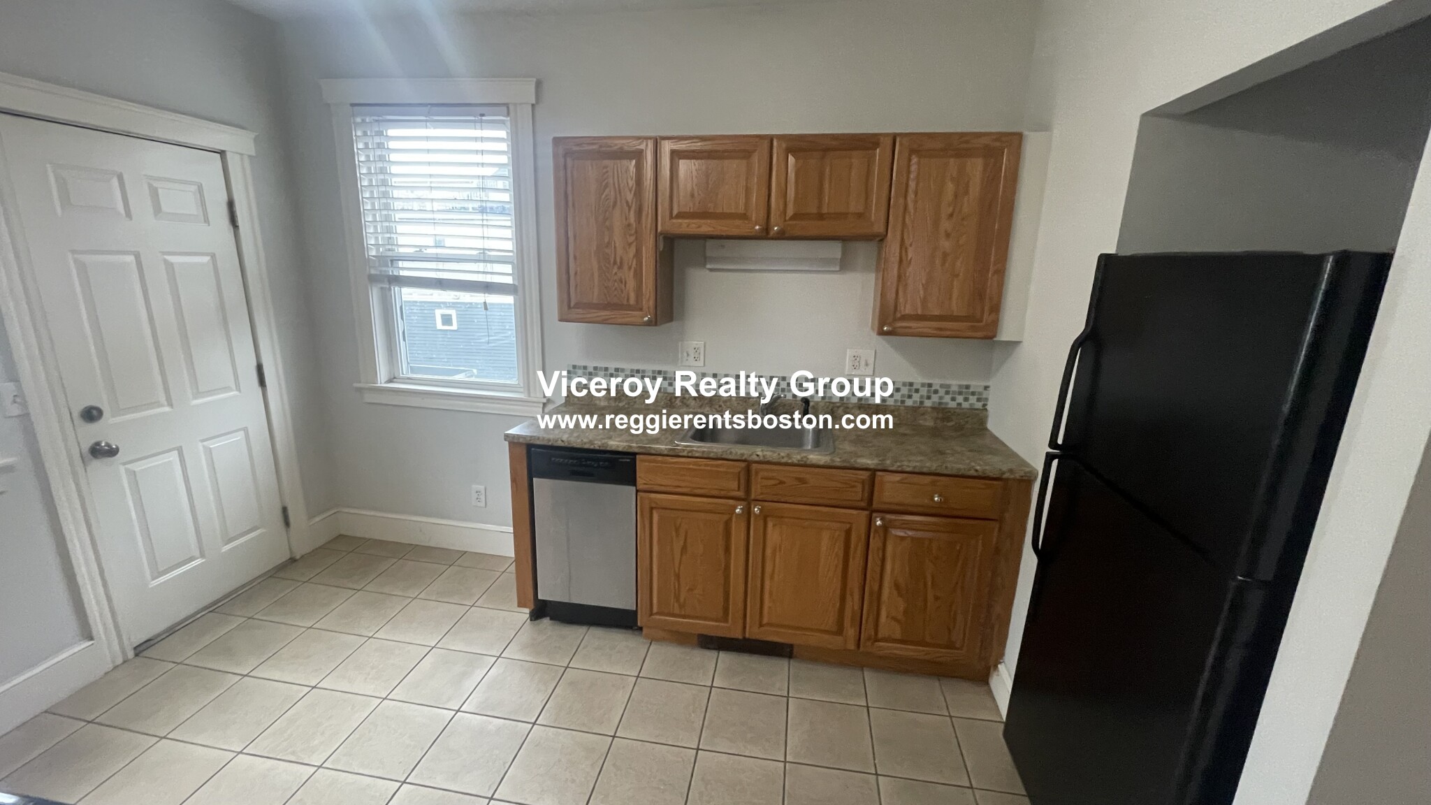 291 Dorchester St, Dorchester