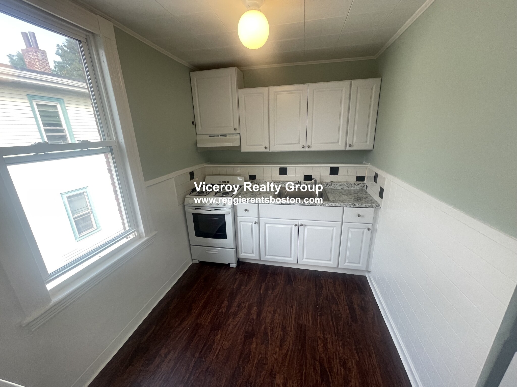 80 Rockland St, Roxbury