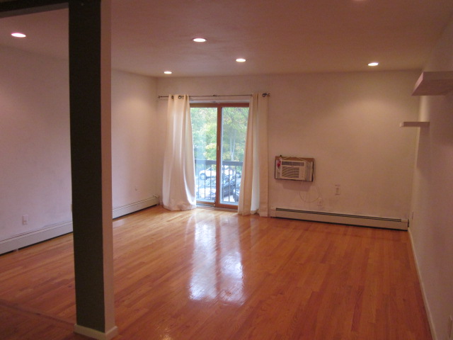 195 Independence Ave, Quincy