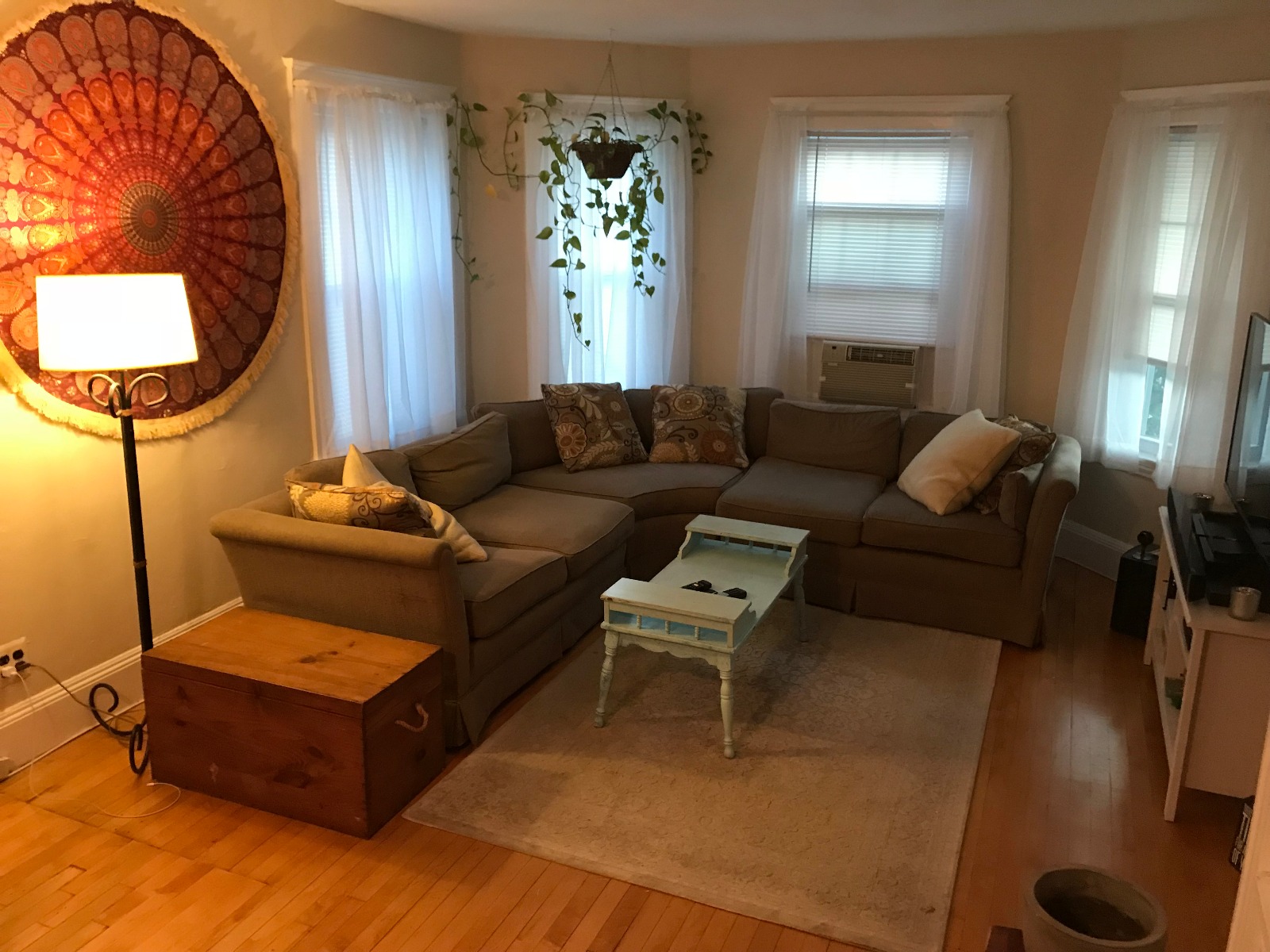 295 Lebanon St, Oak Grove - Pine Banks