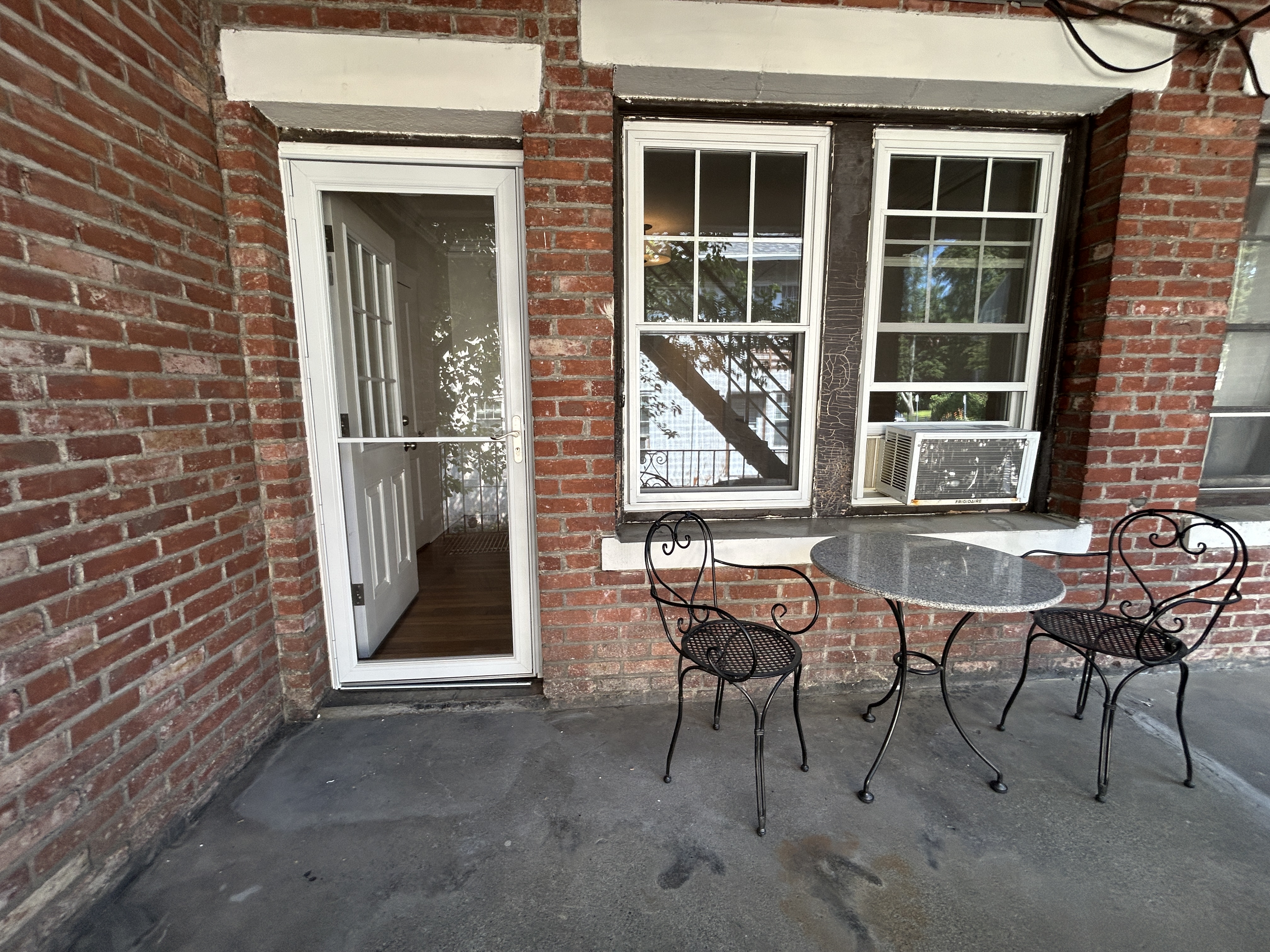 Photos of apartment on Chiswick Rd.,Boston MA 02135