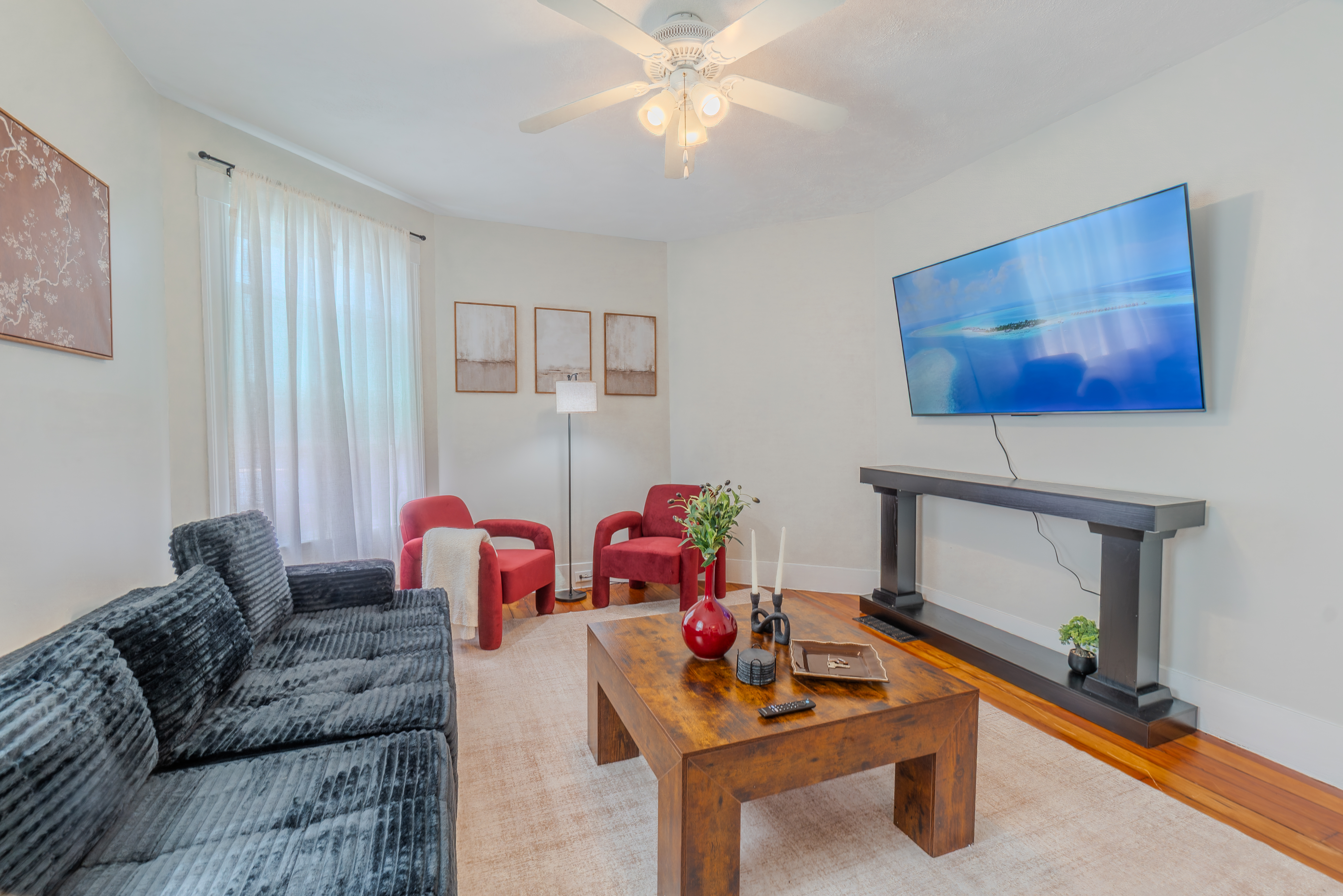 Photos of apartment on Albion,Somerville MA 02143