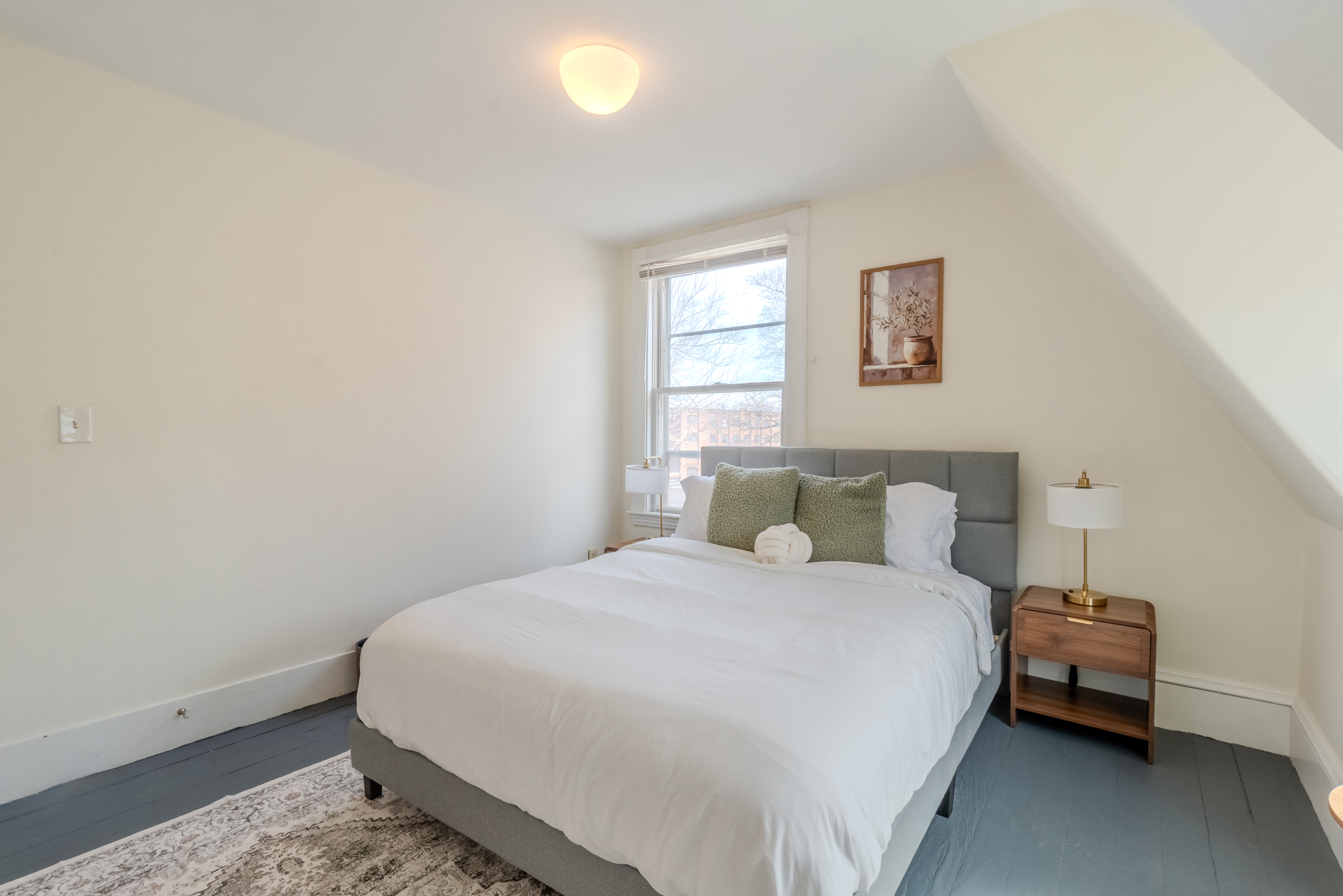 Photos of apartment on Albion,Somerville MA 02143