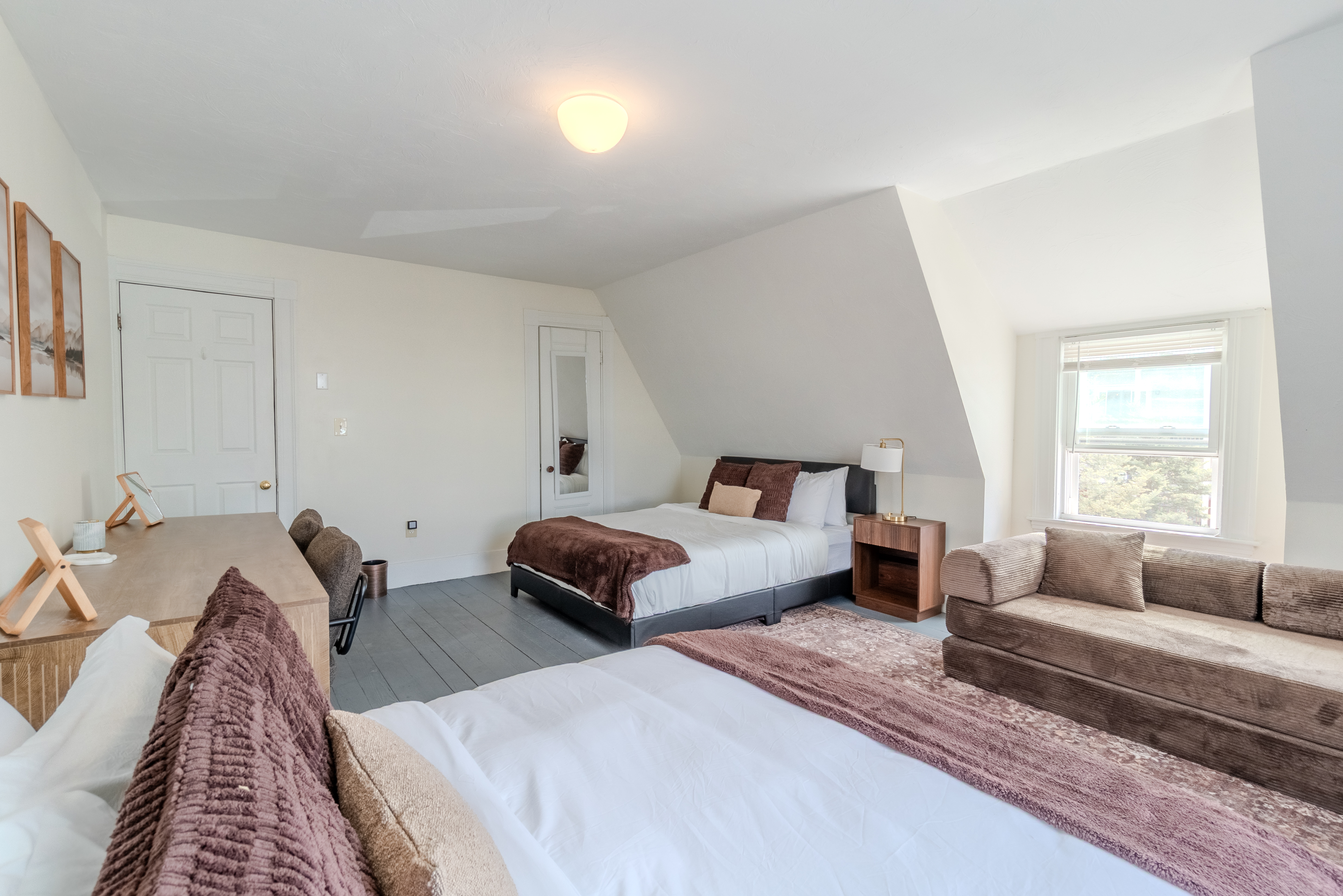 Photos of apartment on Albion,Somerville MA 02143