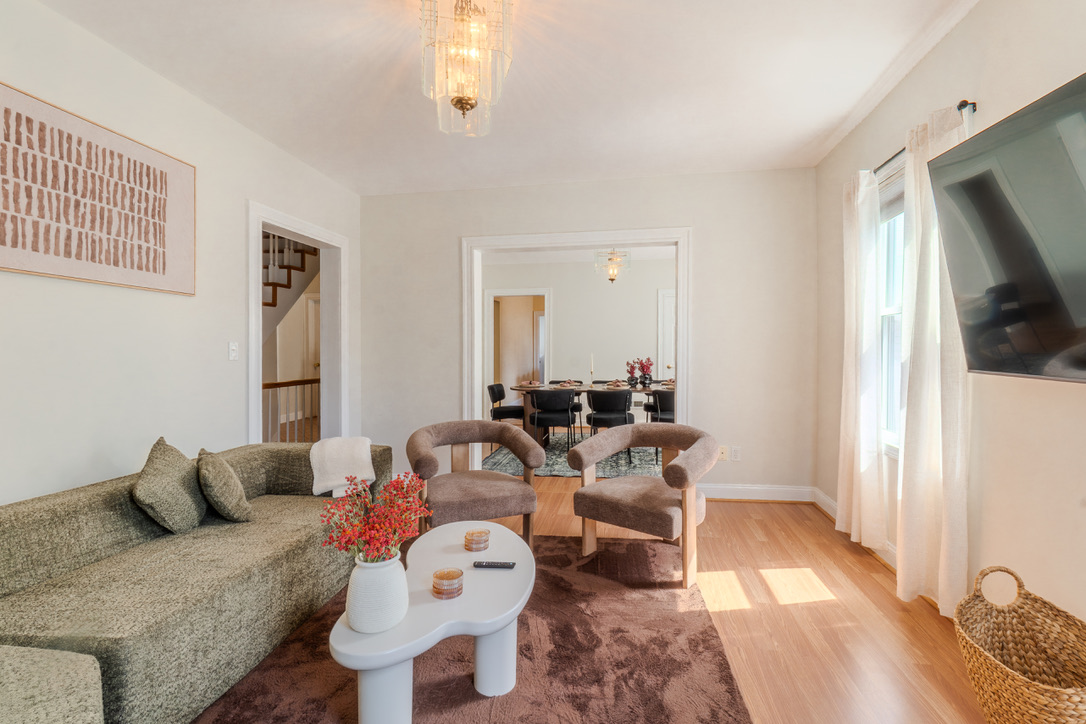 Photos of apartment on Albion,Somerville MA 02143