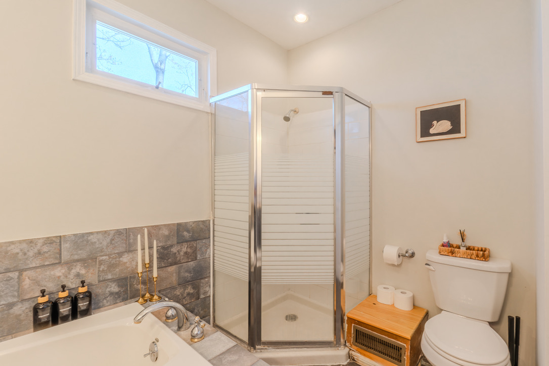 Photos of apartment on Albion,Somerville MA 02143