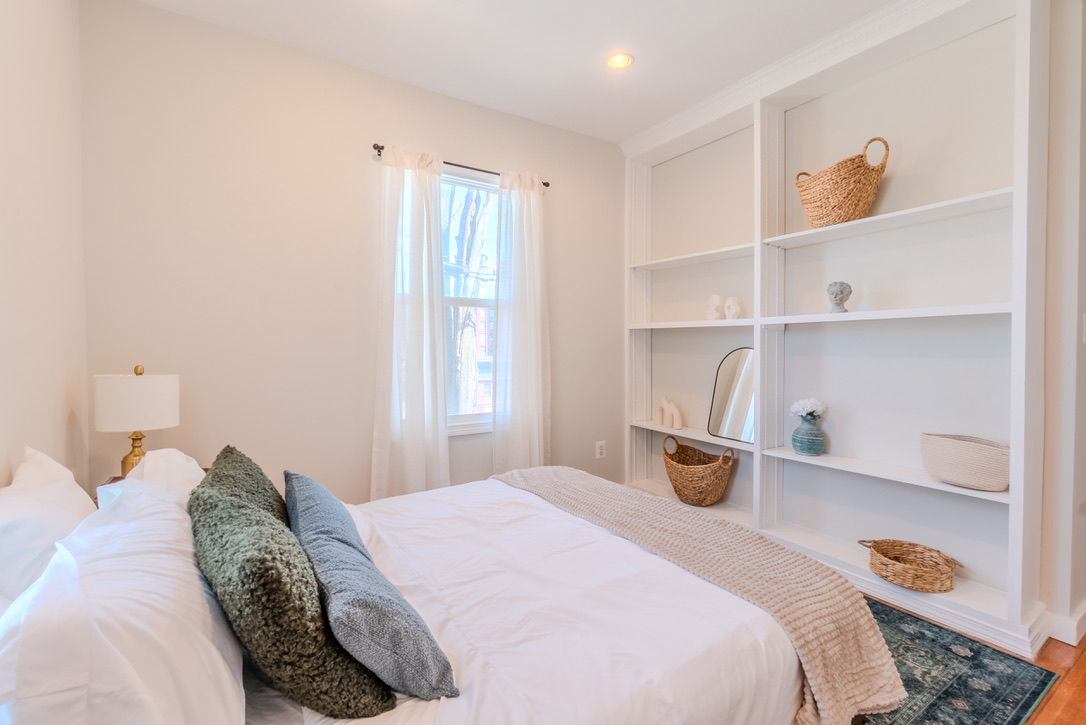 Photos of apartment on Albion,Somerville MA 02143