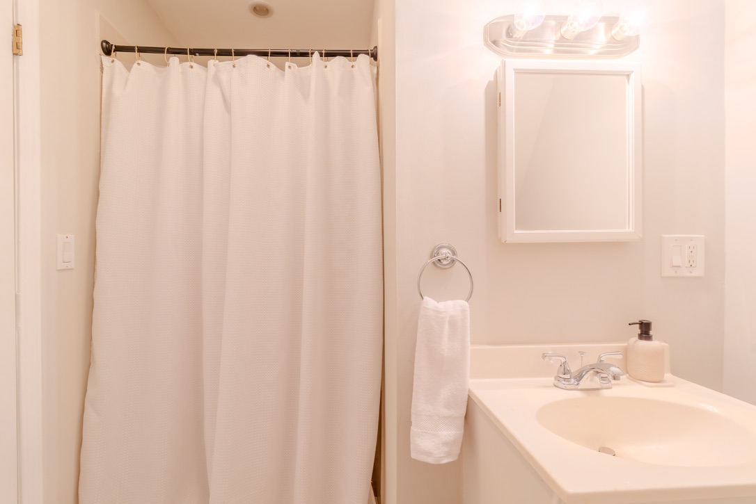 Photos of apartment on Albion,Somerville MA 02143
