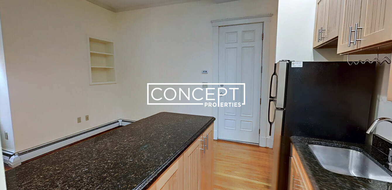 195 Commonwealth Ave, Back Bay