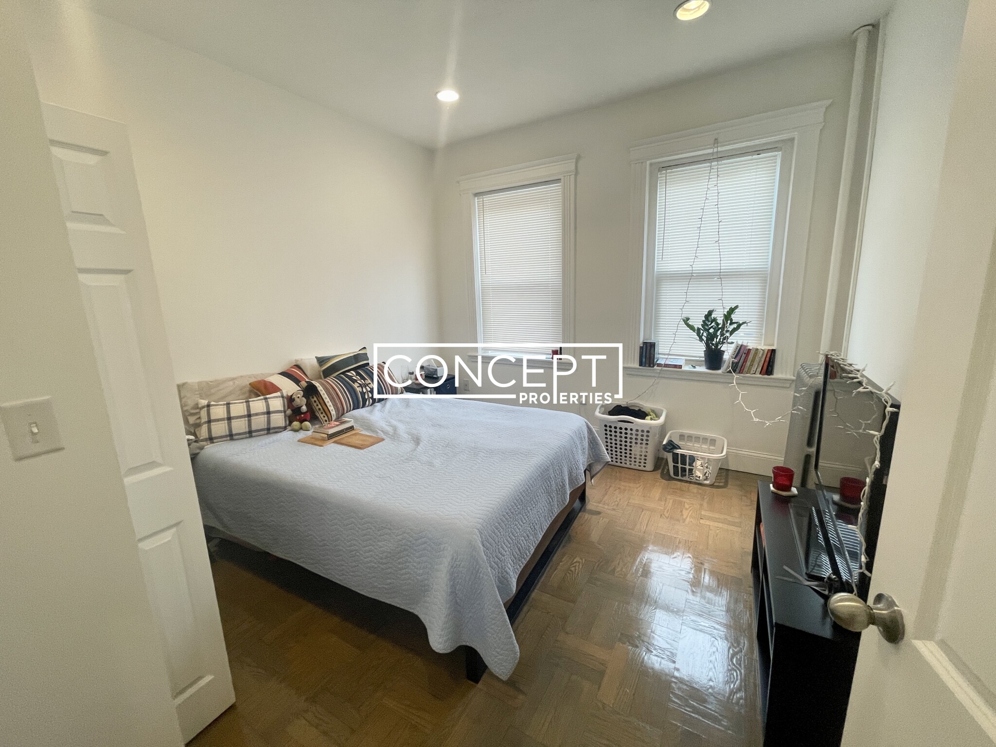 20 Queensberry St, Fenway