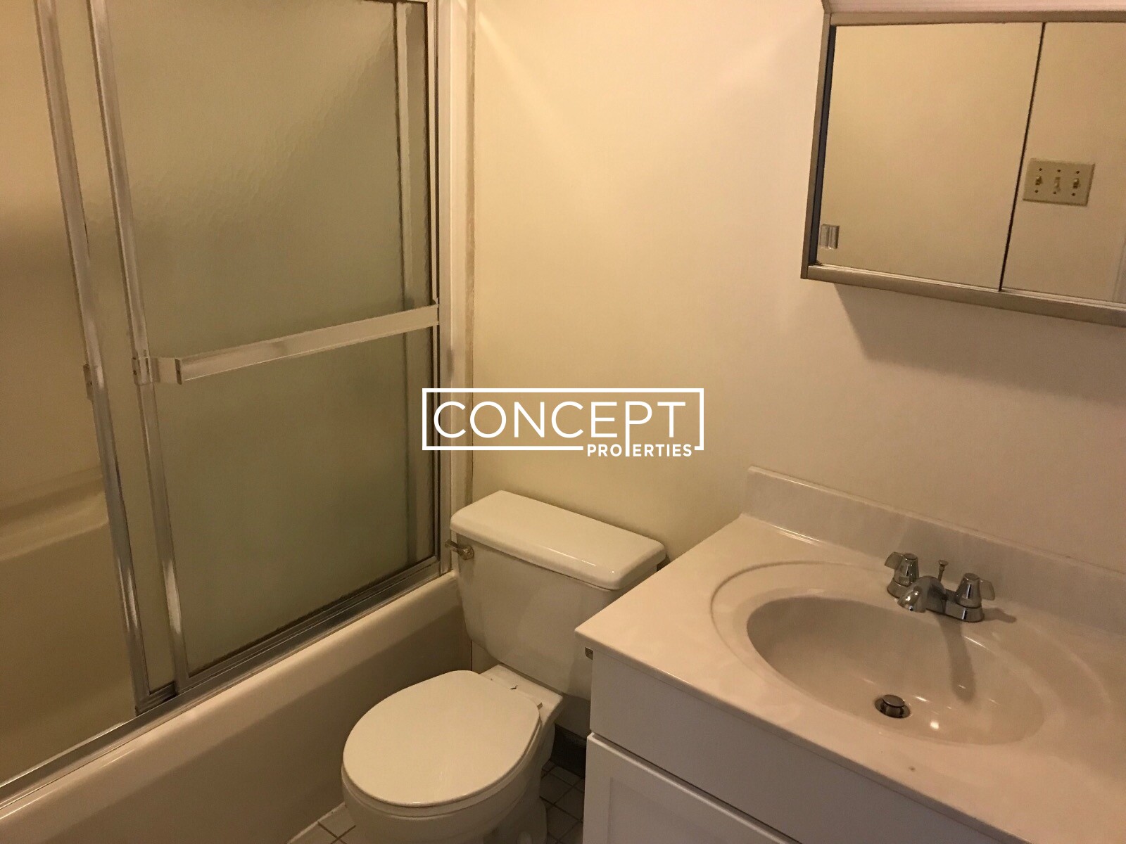 81.1 Essex St, Chinatown