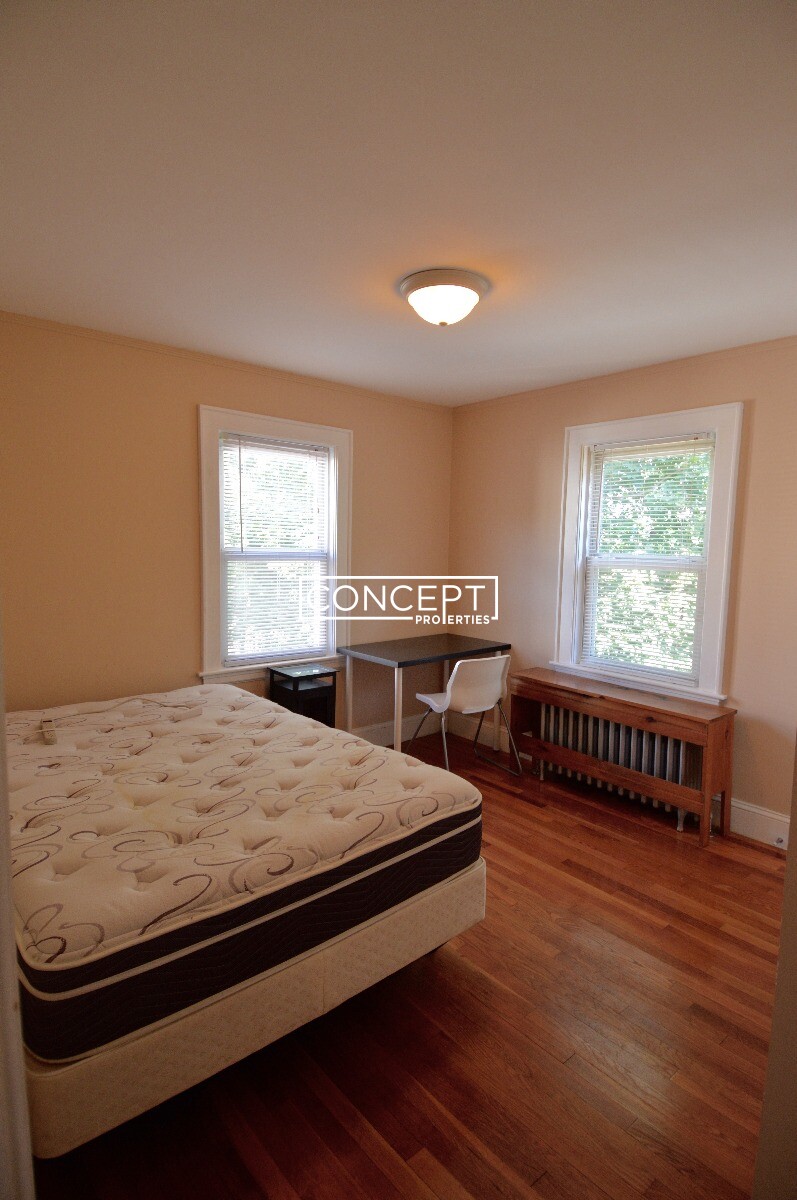 52 Lane Park, Brighton