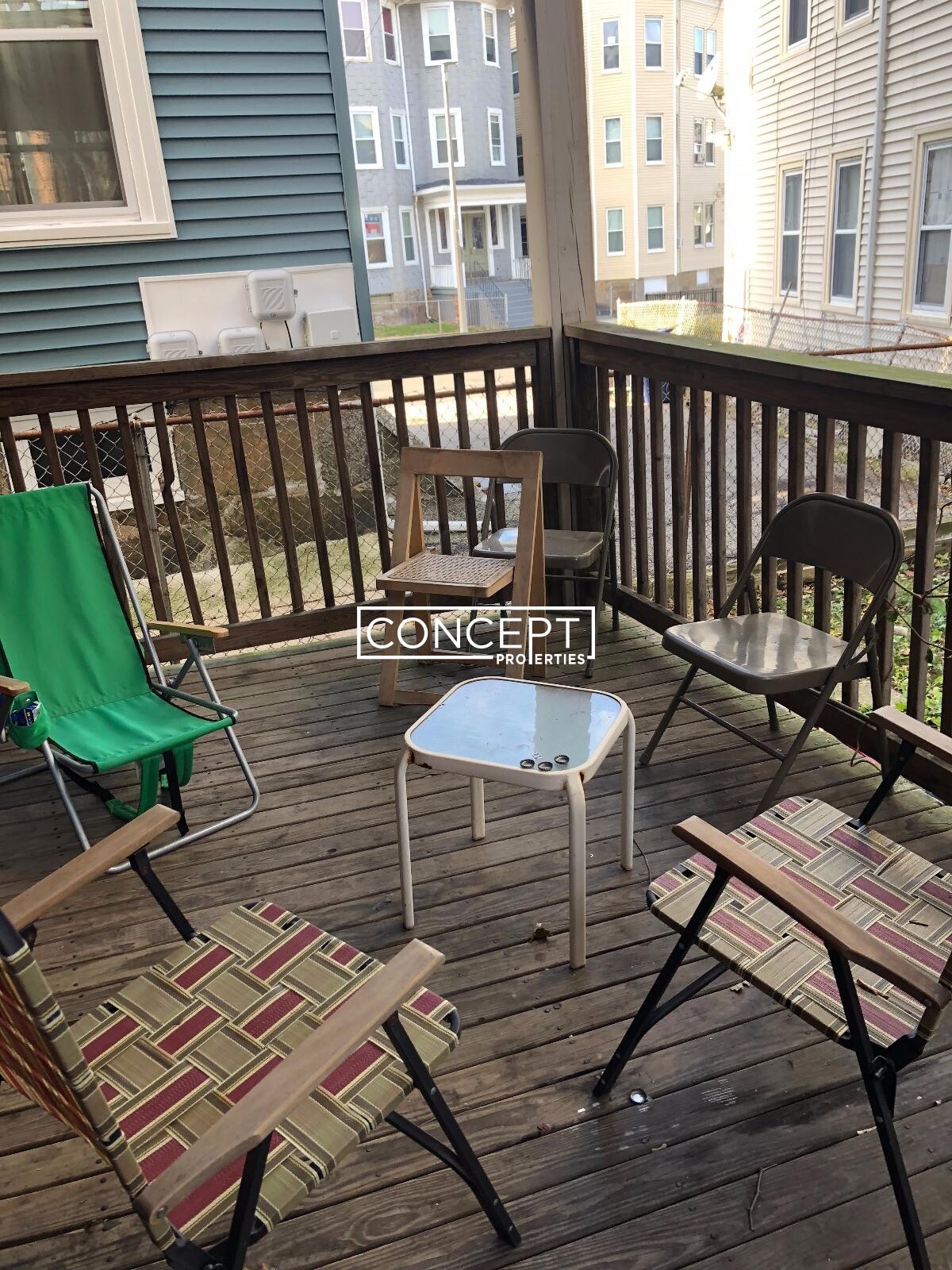 75 Hillside St, Mission Hill