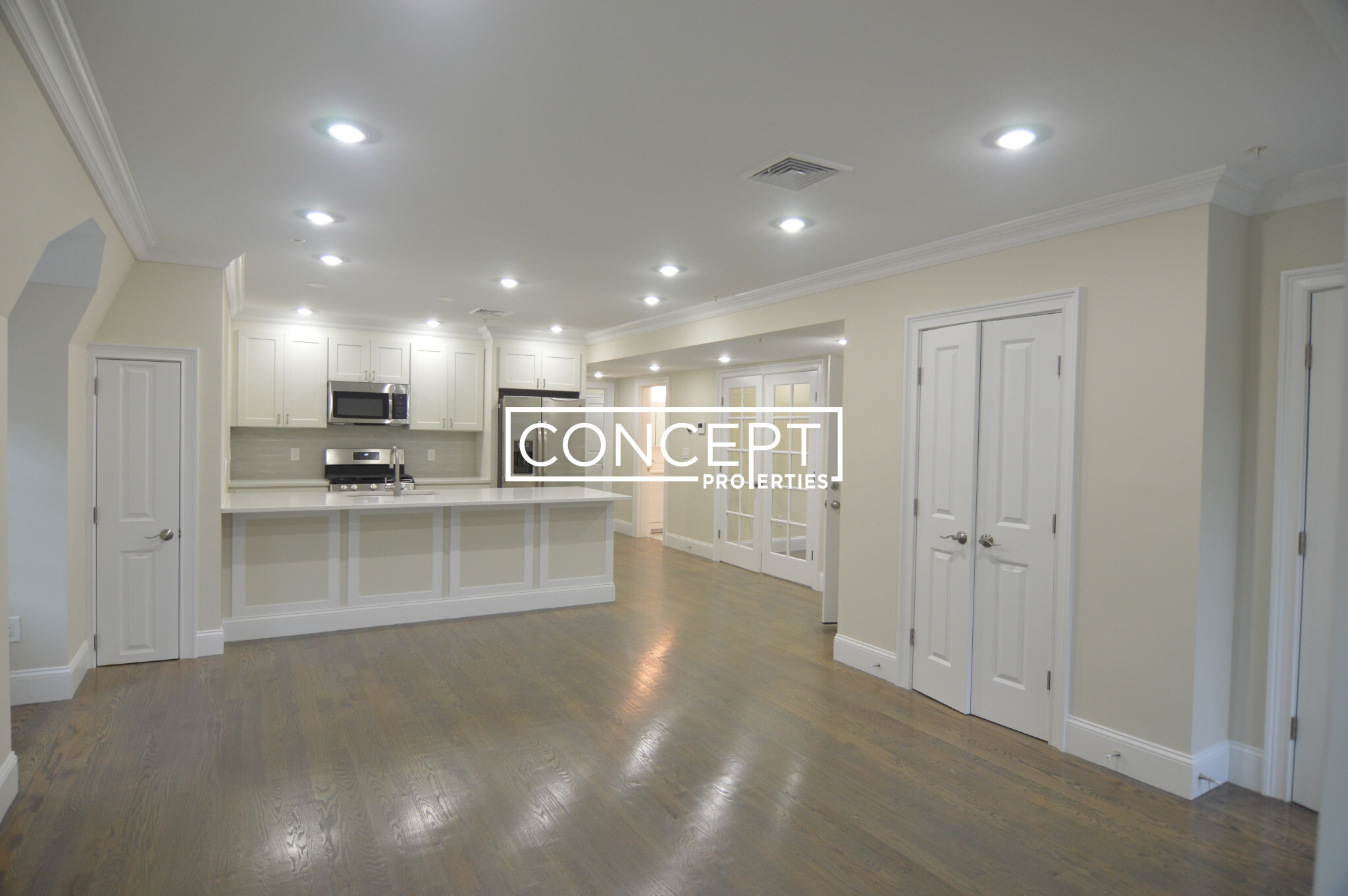 56 Cedar St, Roxbury