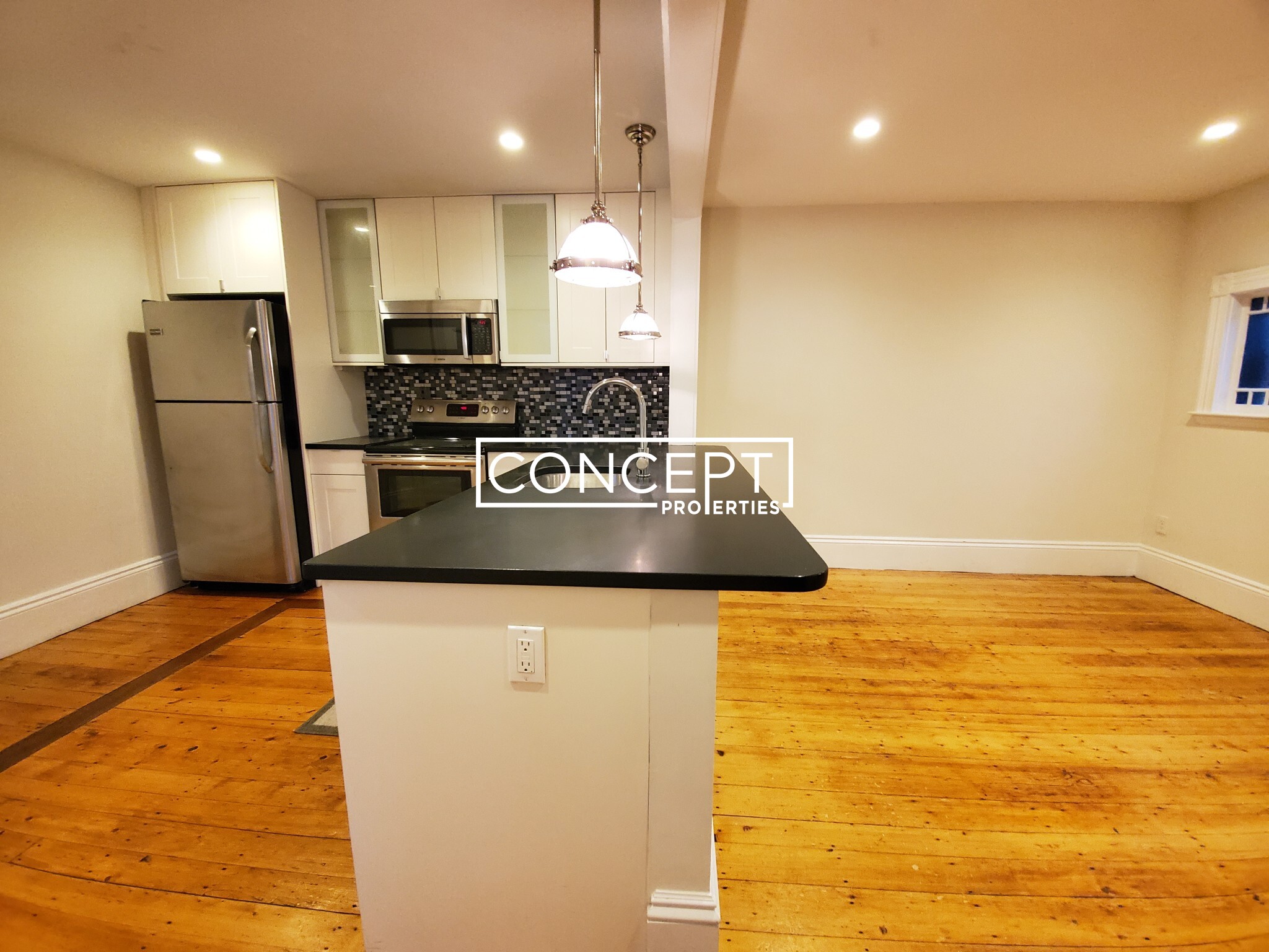 85 Windsor St, Roxbury