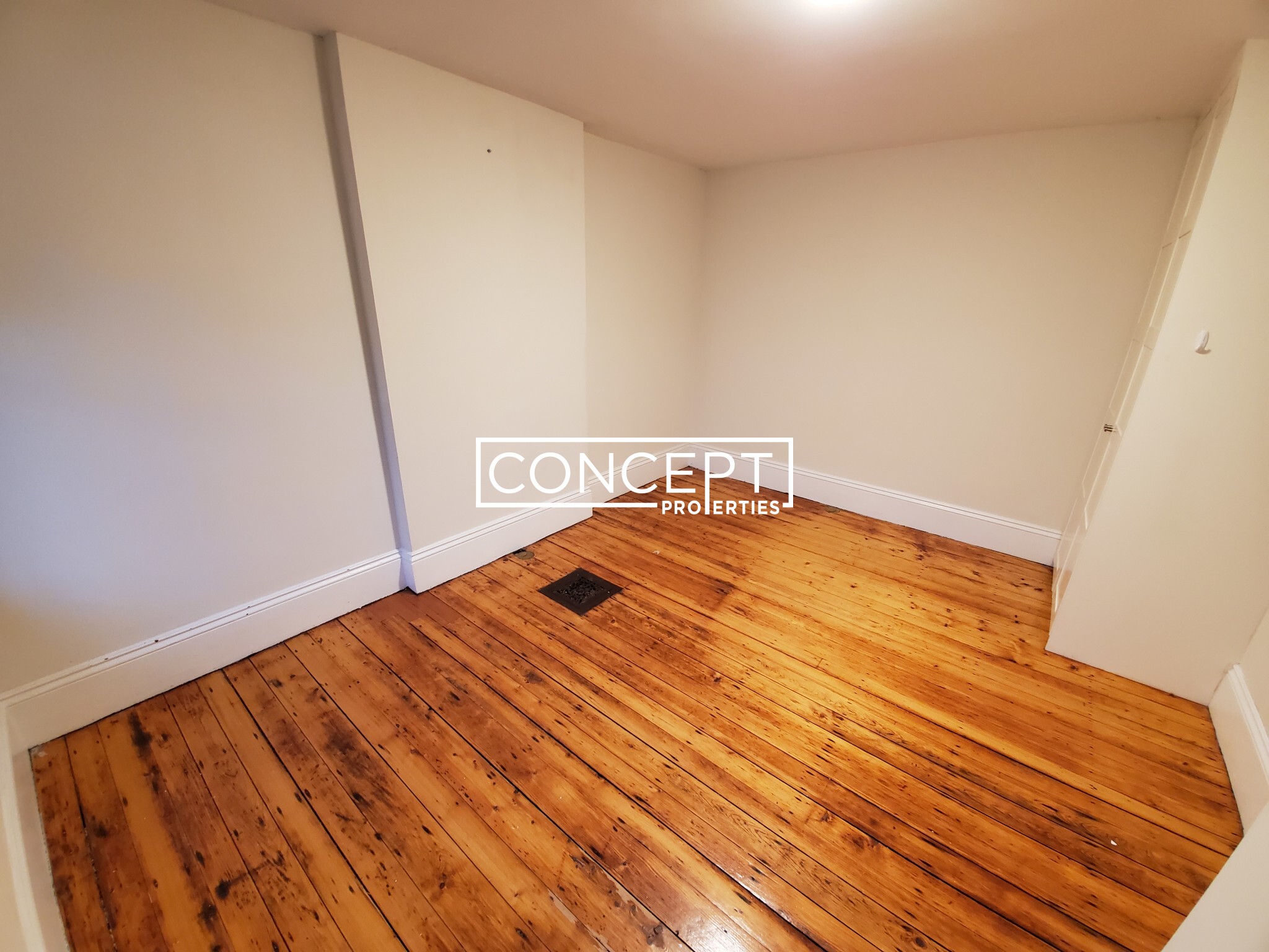 85 Windsor St, Roxbury