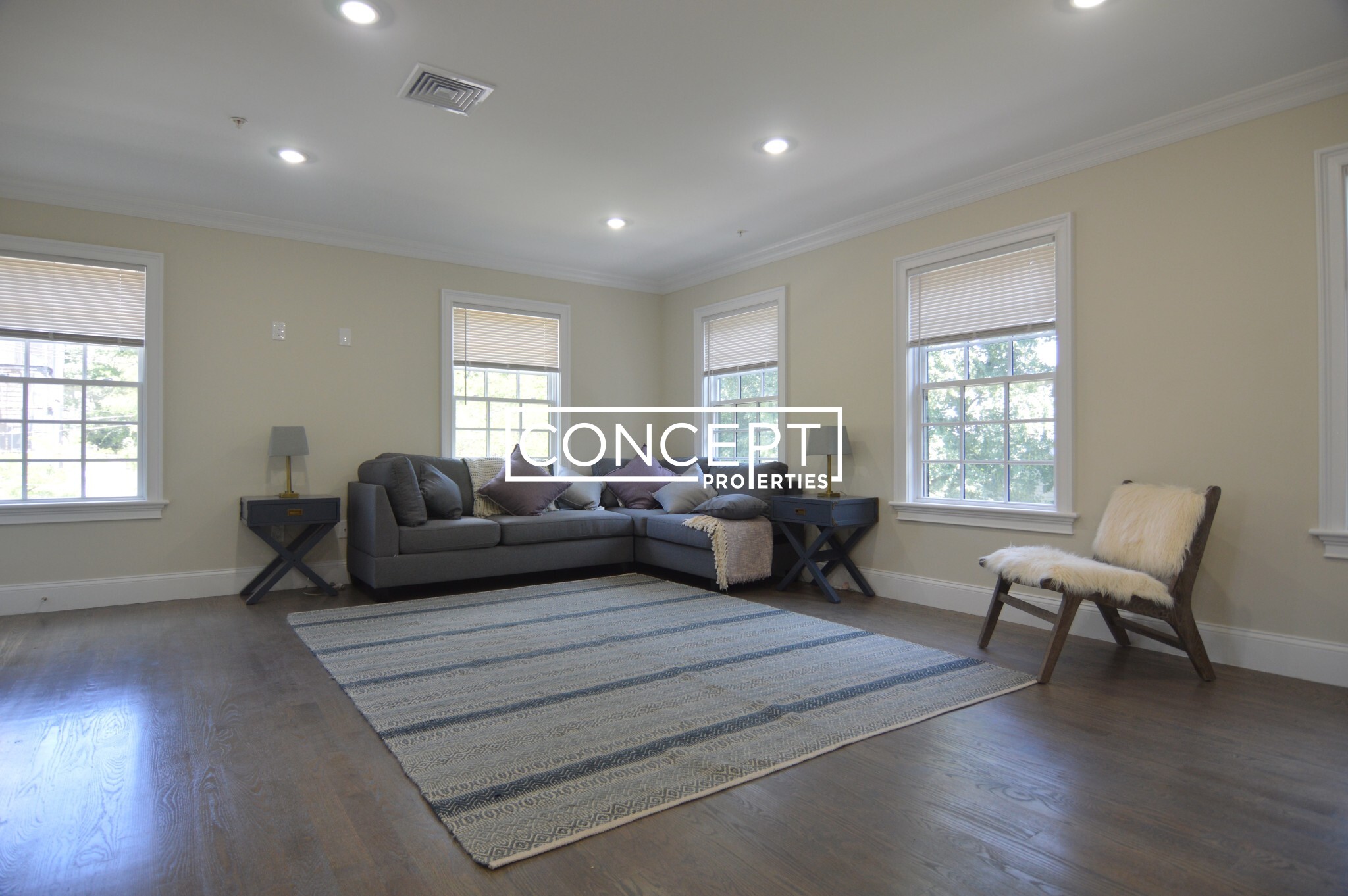 56 Cedar St, Roxbury