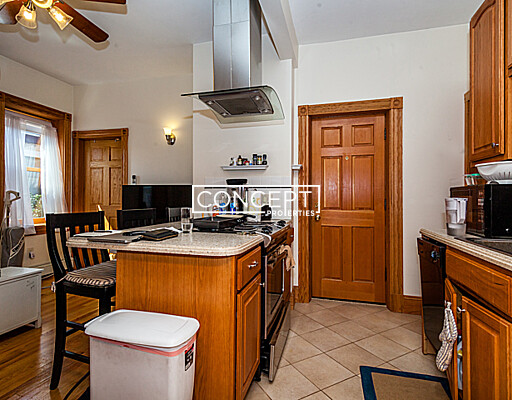 97 Myrtle, Beacon Hill