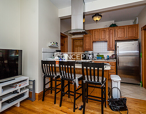 97 Myrtle, Beacon Hill