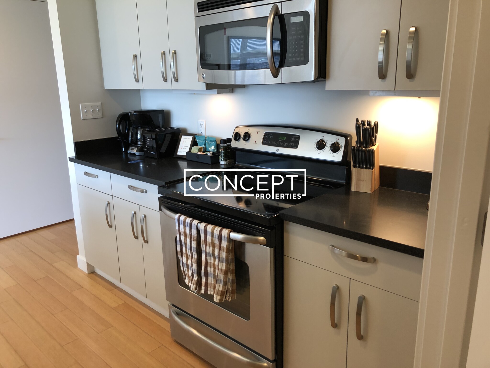 601 Albany St, South End