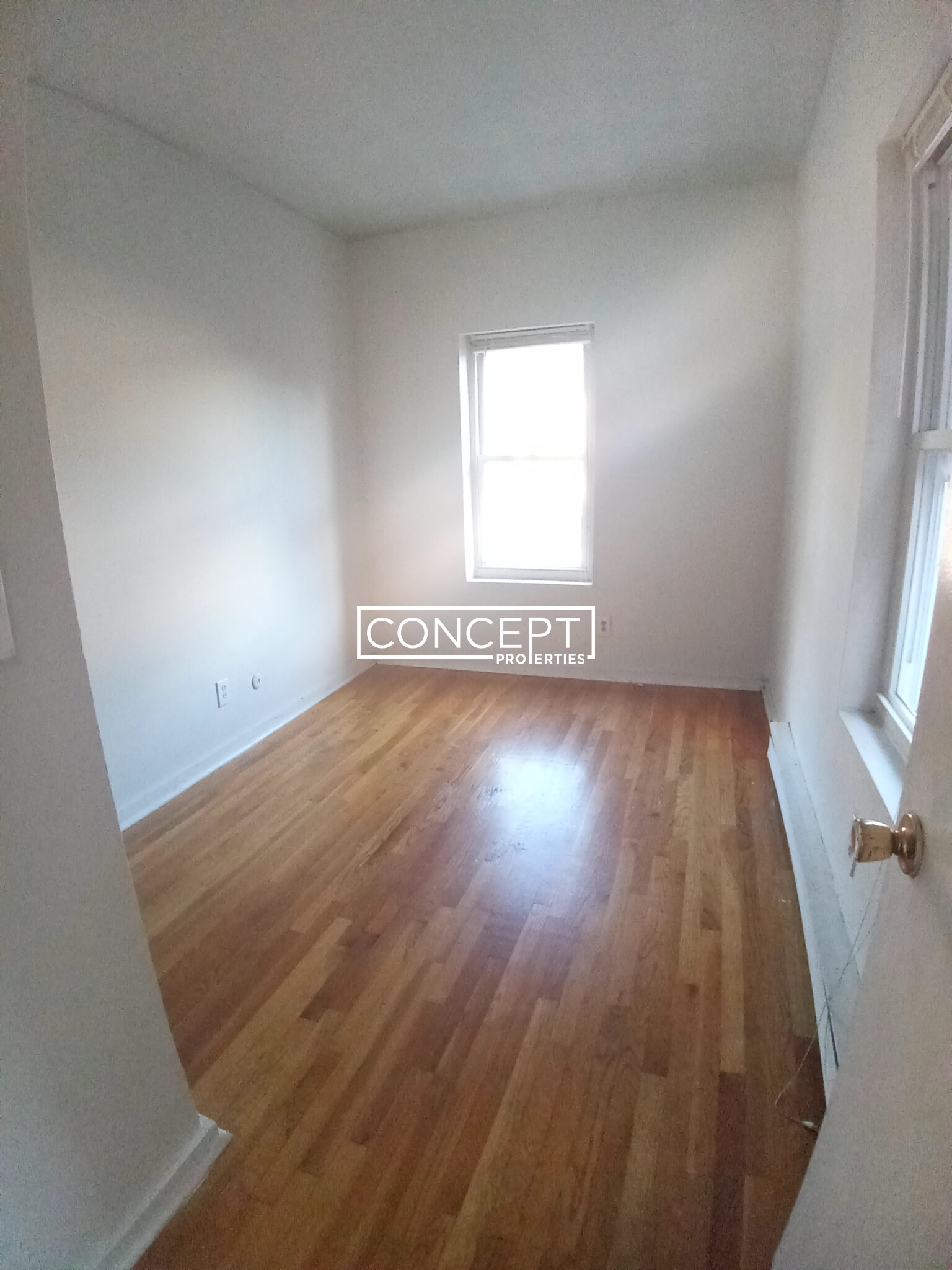 886 Huntington Ave, Mission Hill