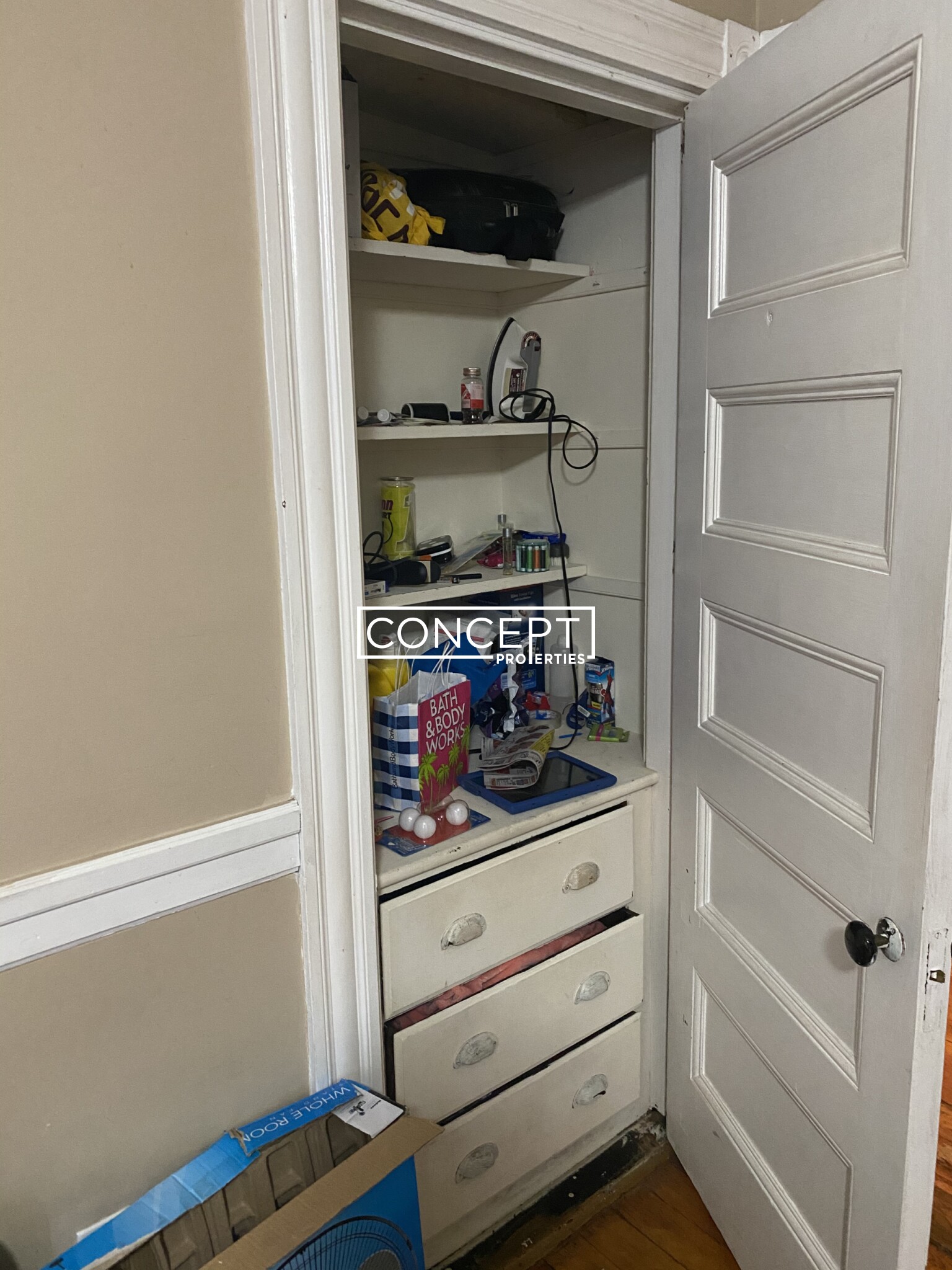 67.2 Hillside St, Mission Hill