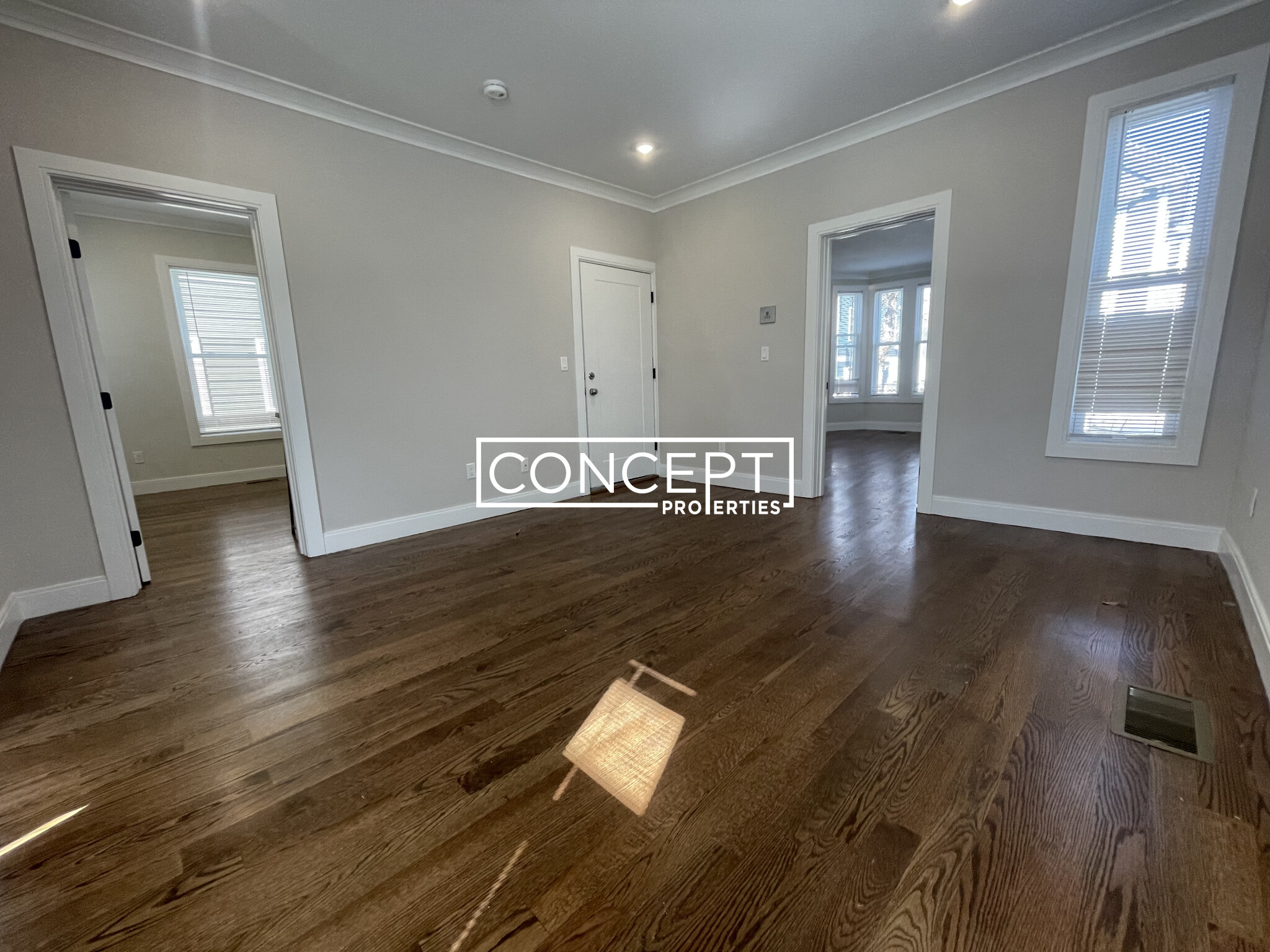 49 Alpine St, Roxbury