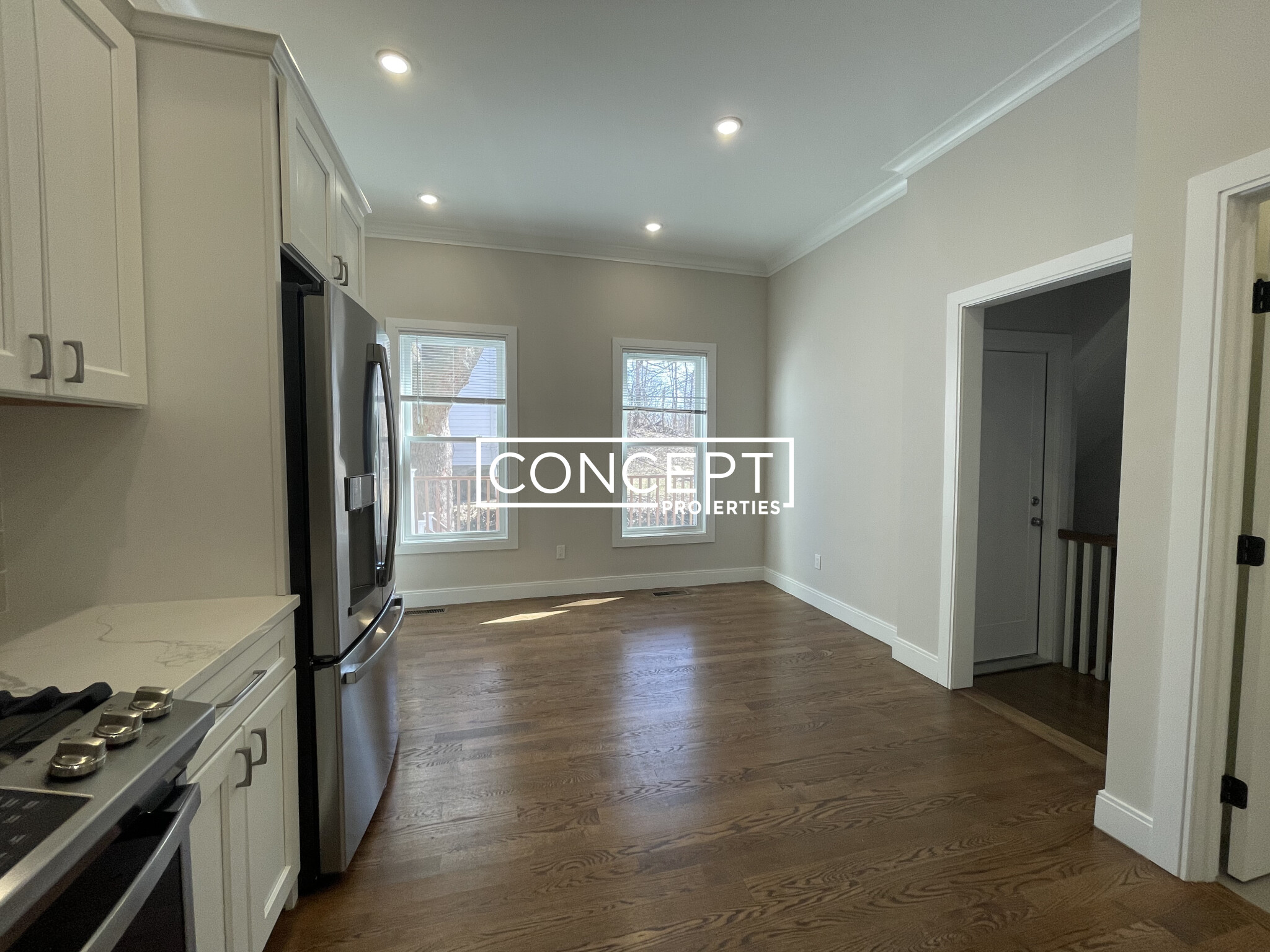 49 Alpine St, Roxbury