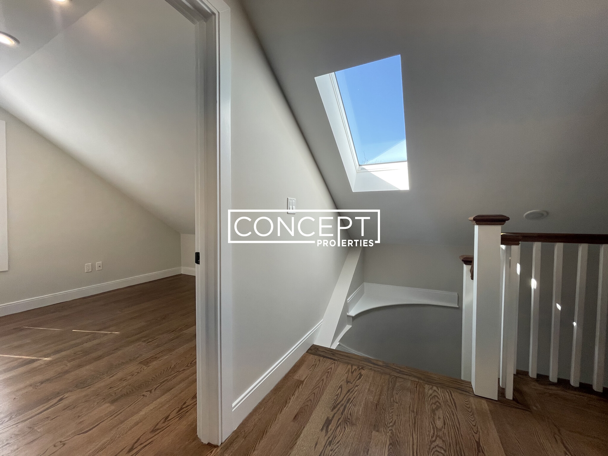 49 Alpine St, Roxbury