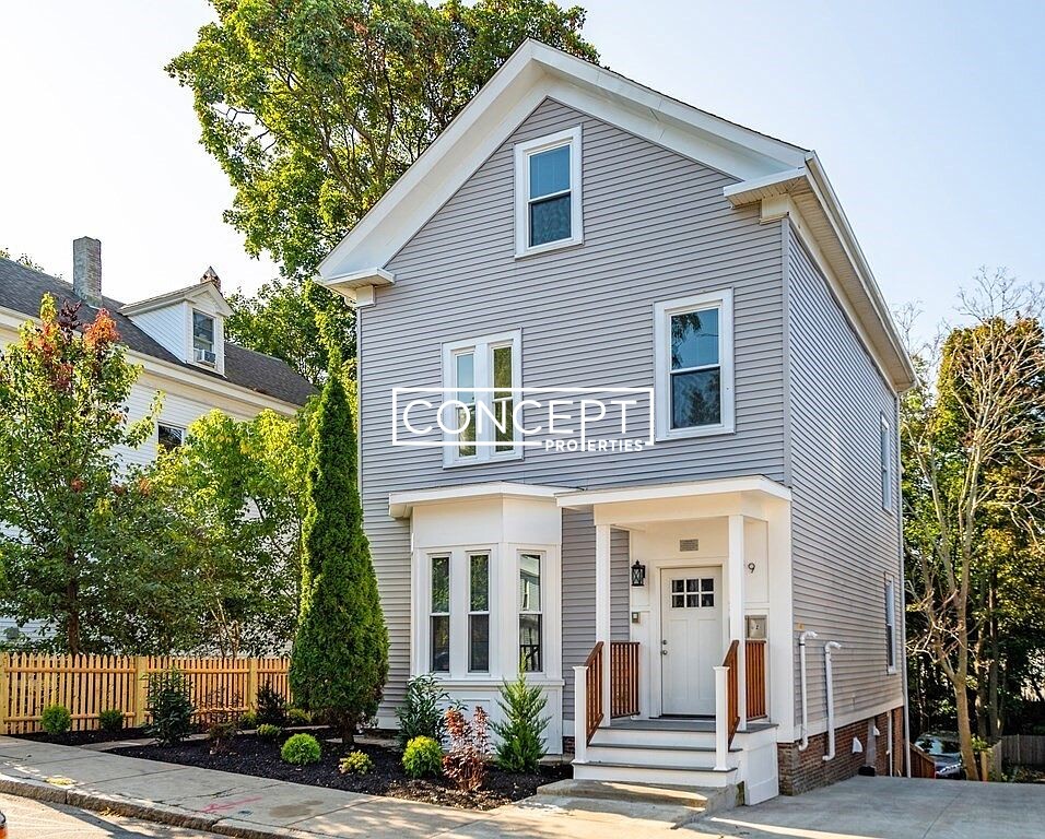 49 Alpine St, Roxbury