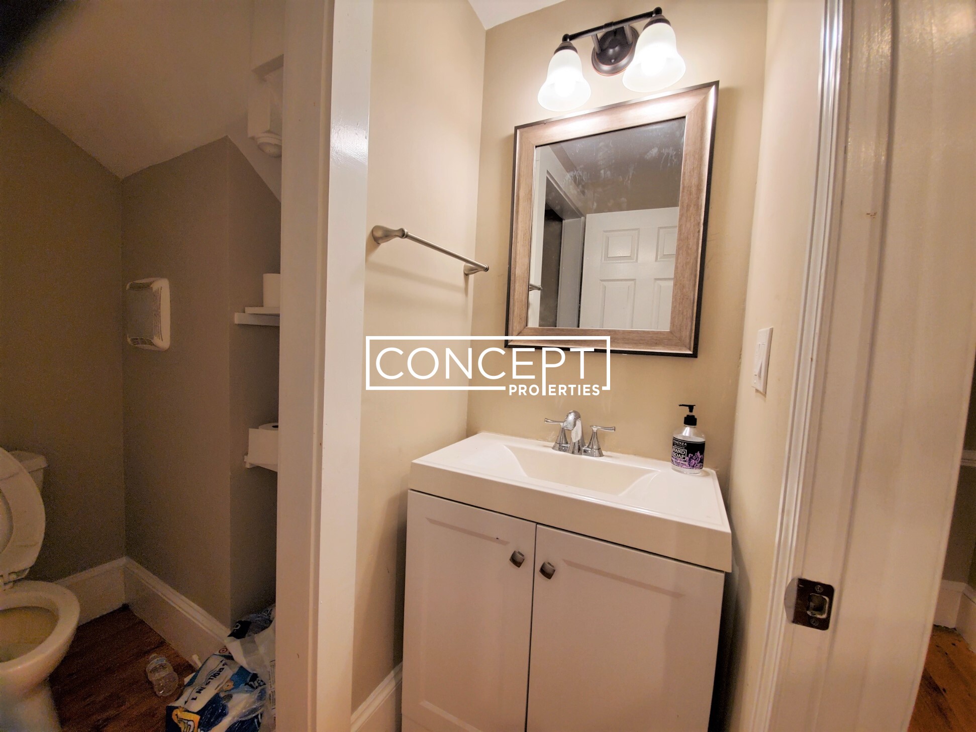 13 Sachem St, Mission Hill