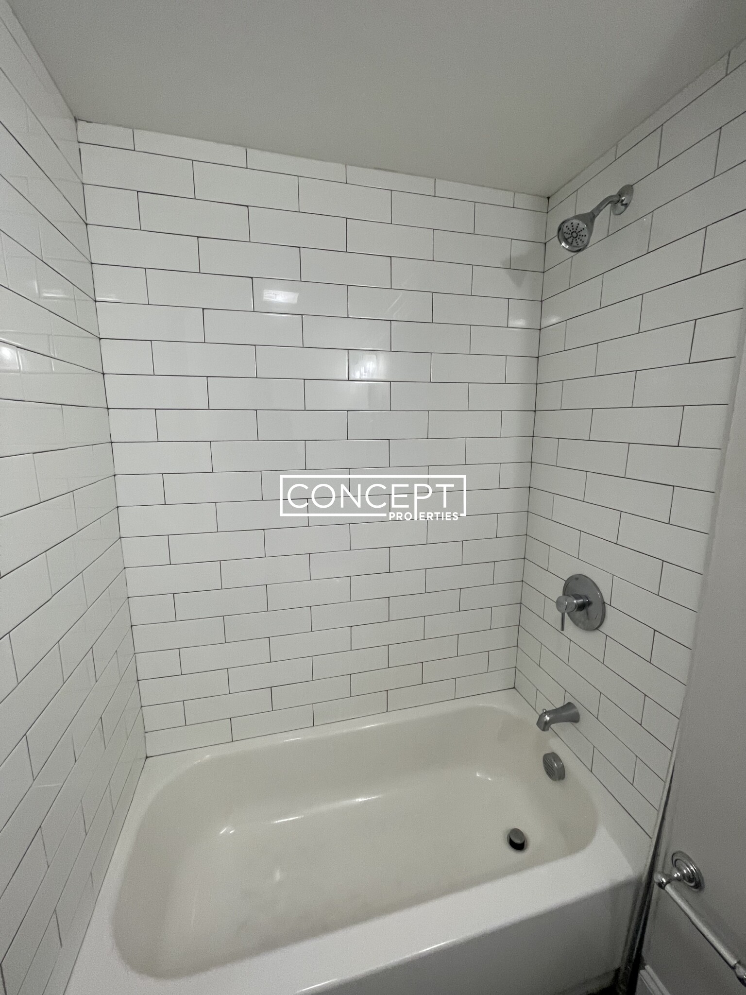 14 Townsend St, Roxbury