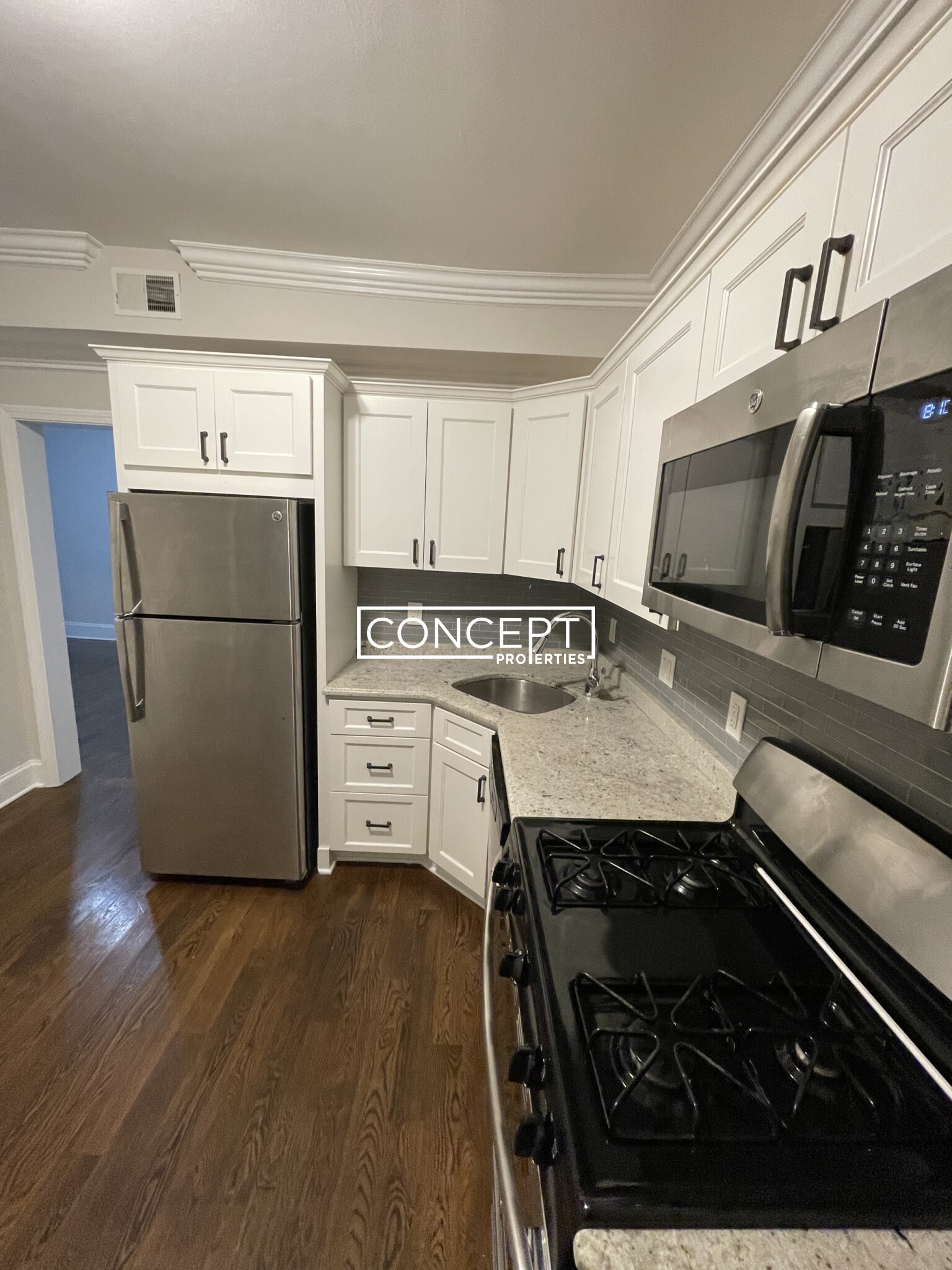 14 Townsend St, Roxbury