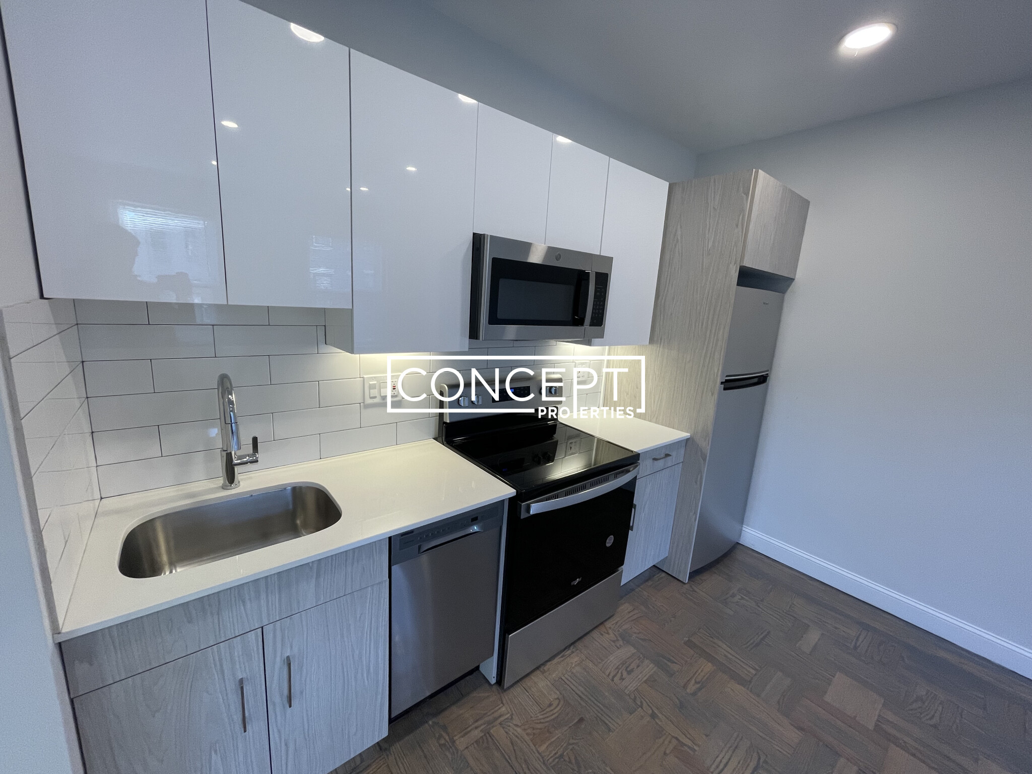 20 Queensberry St, Fenway