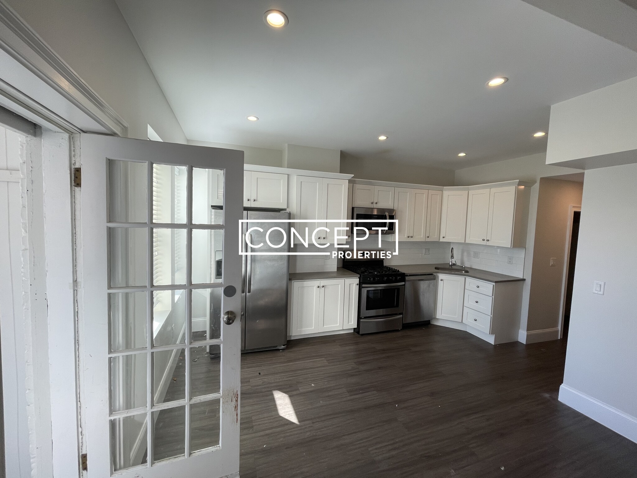 147 Cottage St, East Boston