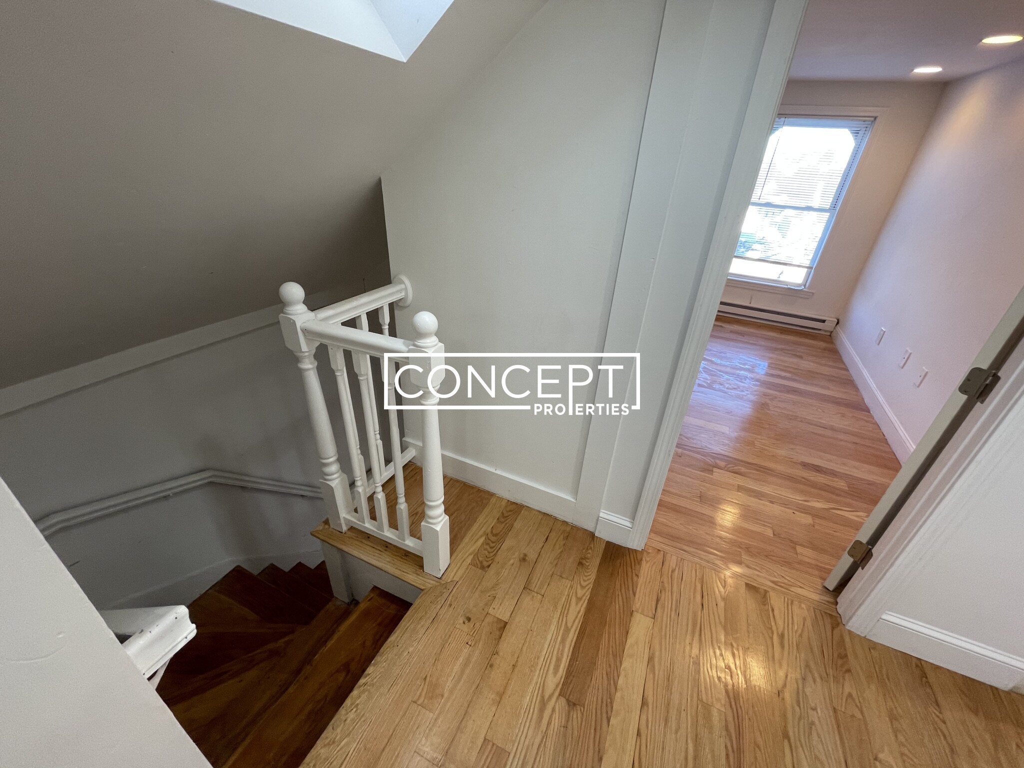 26 Woodville St, Roxbury