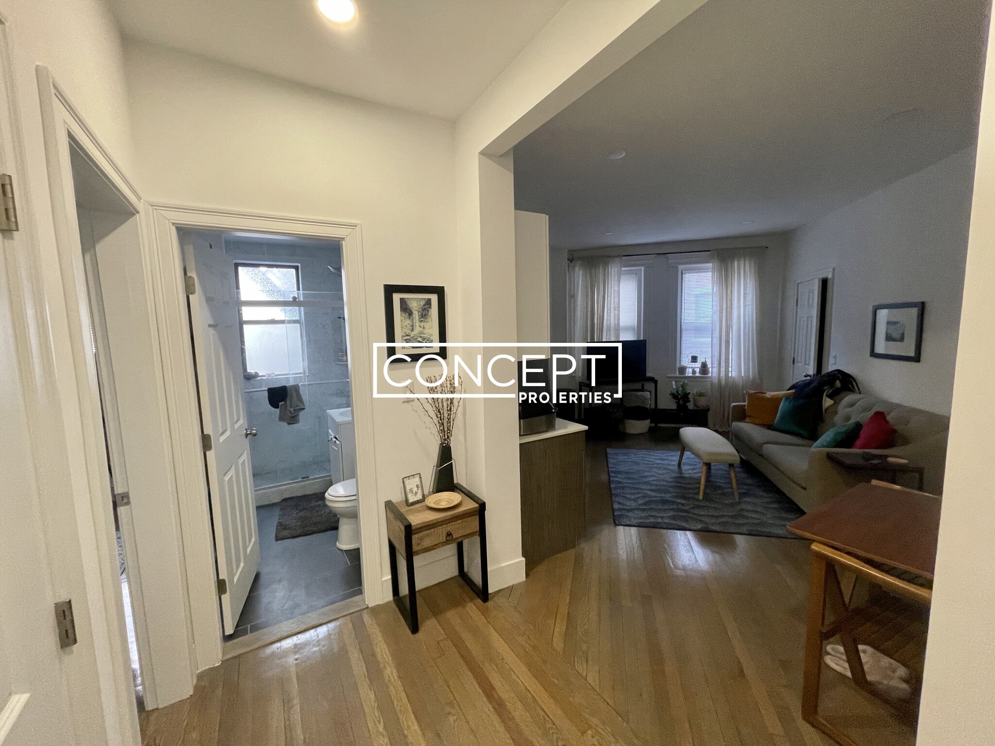 11 Queensberry St, Fenway